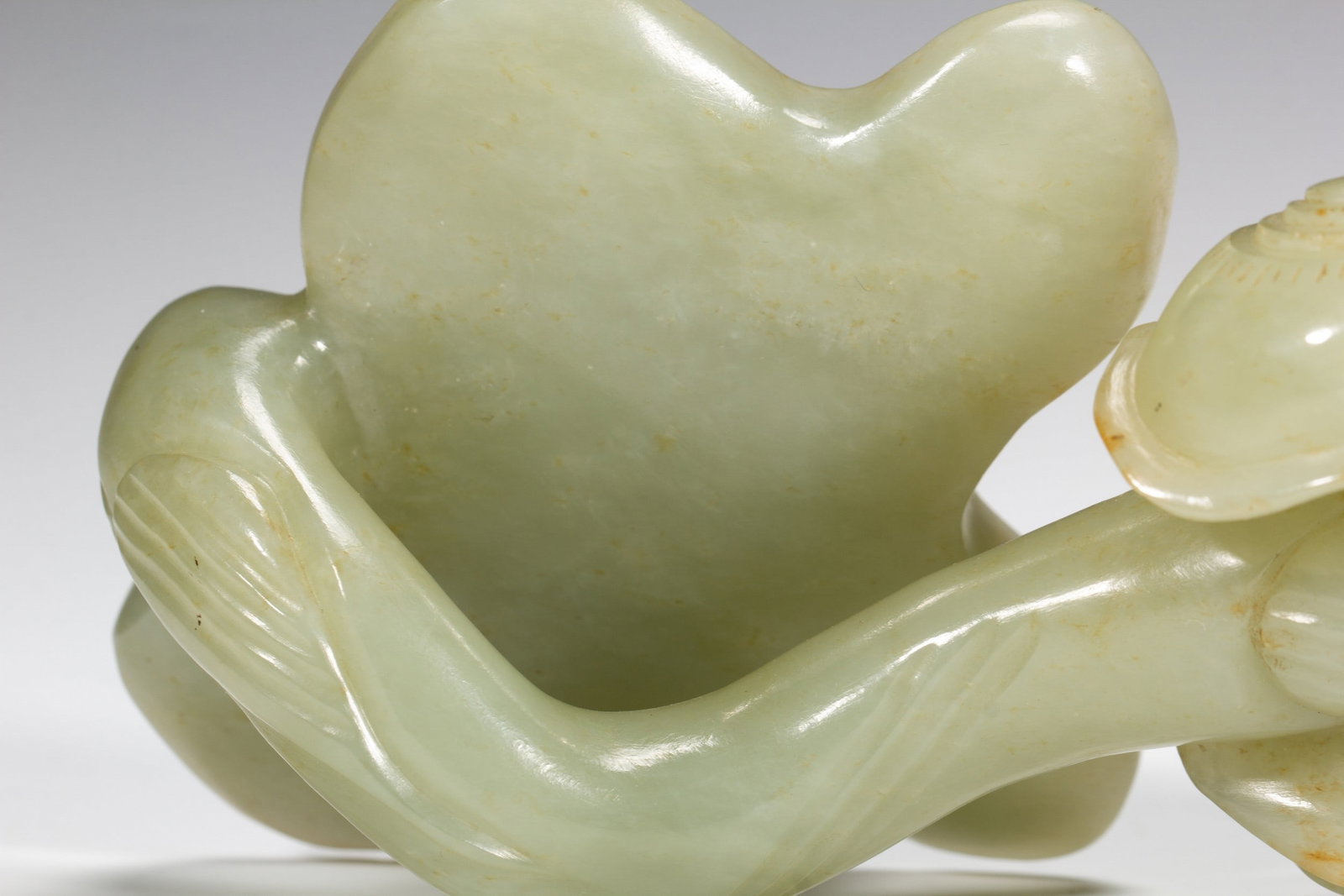 A JADE RUYI - 9