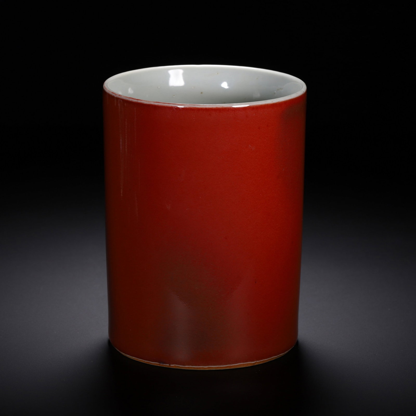 A RED GLAZED BRUSH POT (1 of 9)