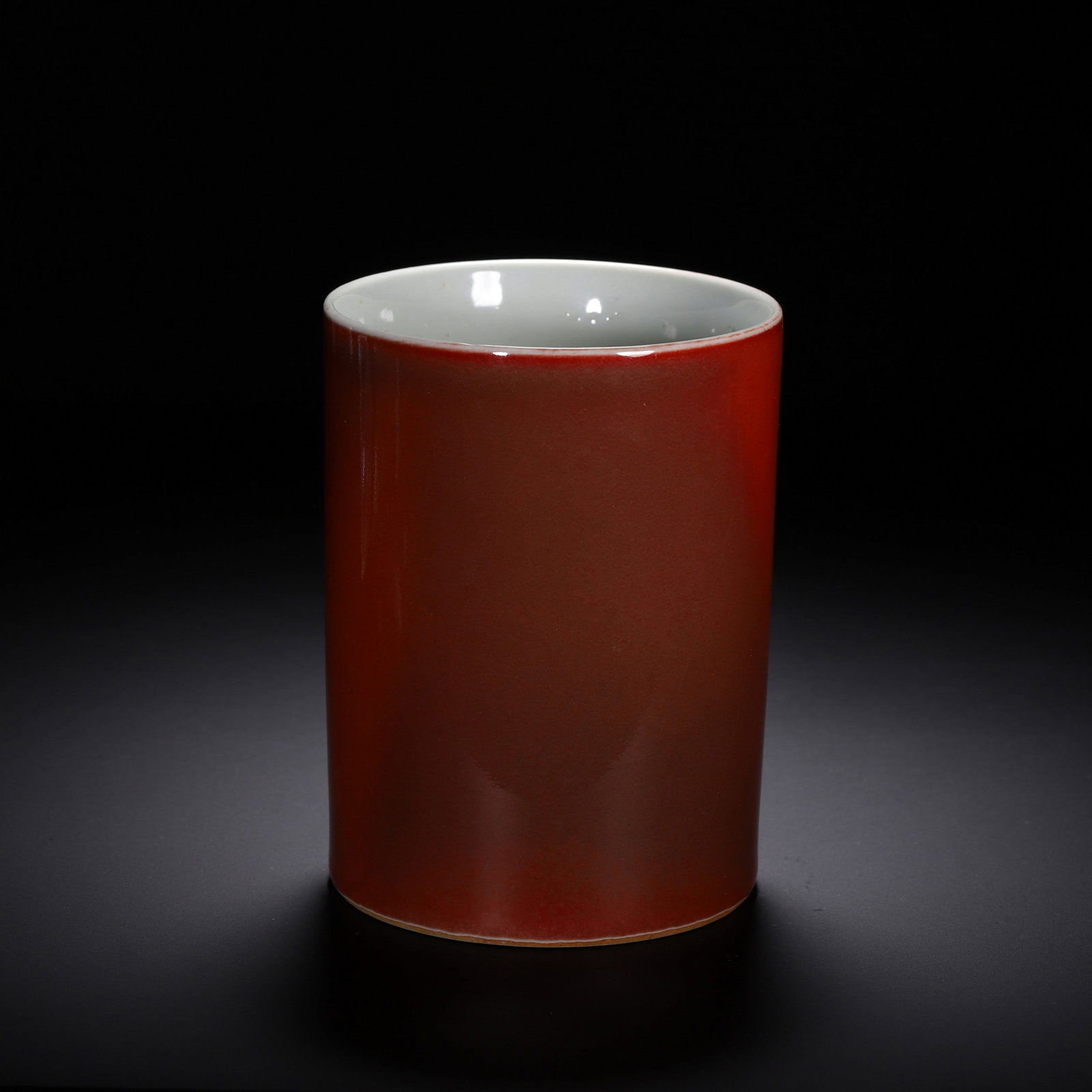 A RED GLAZED BRUSH POT - 6