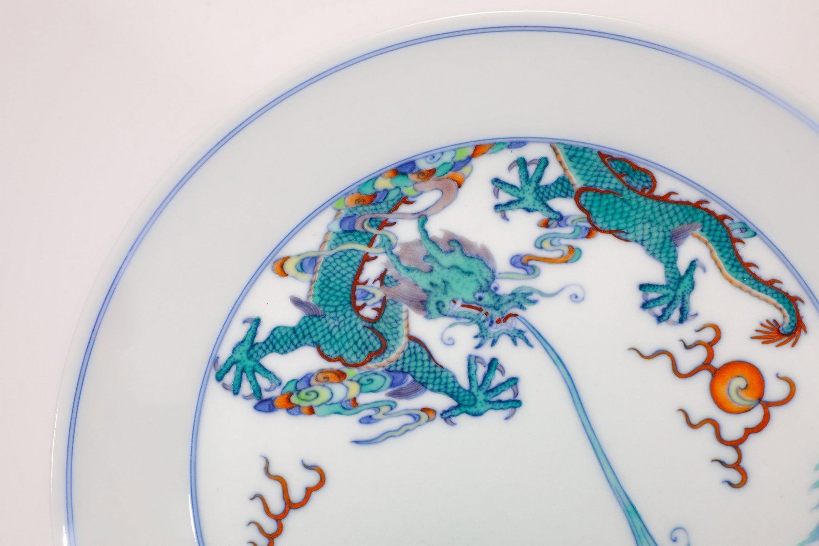 A DOUCAI DRAGON DISH - 2
