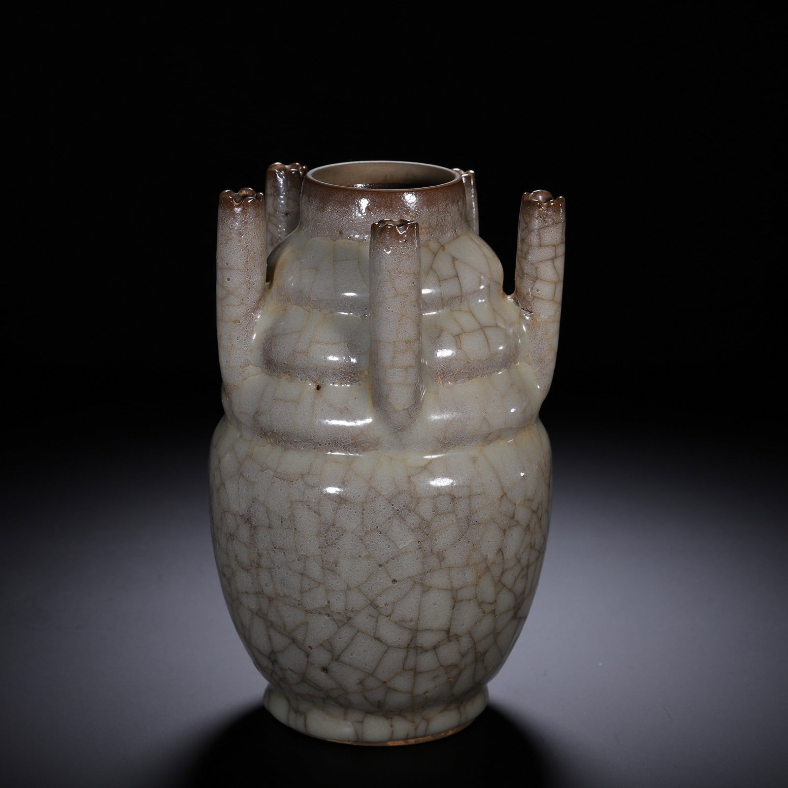 A GUAN VASE - 5