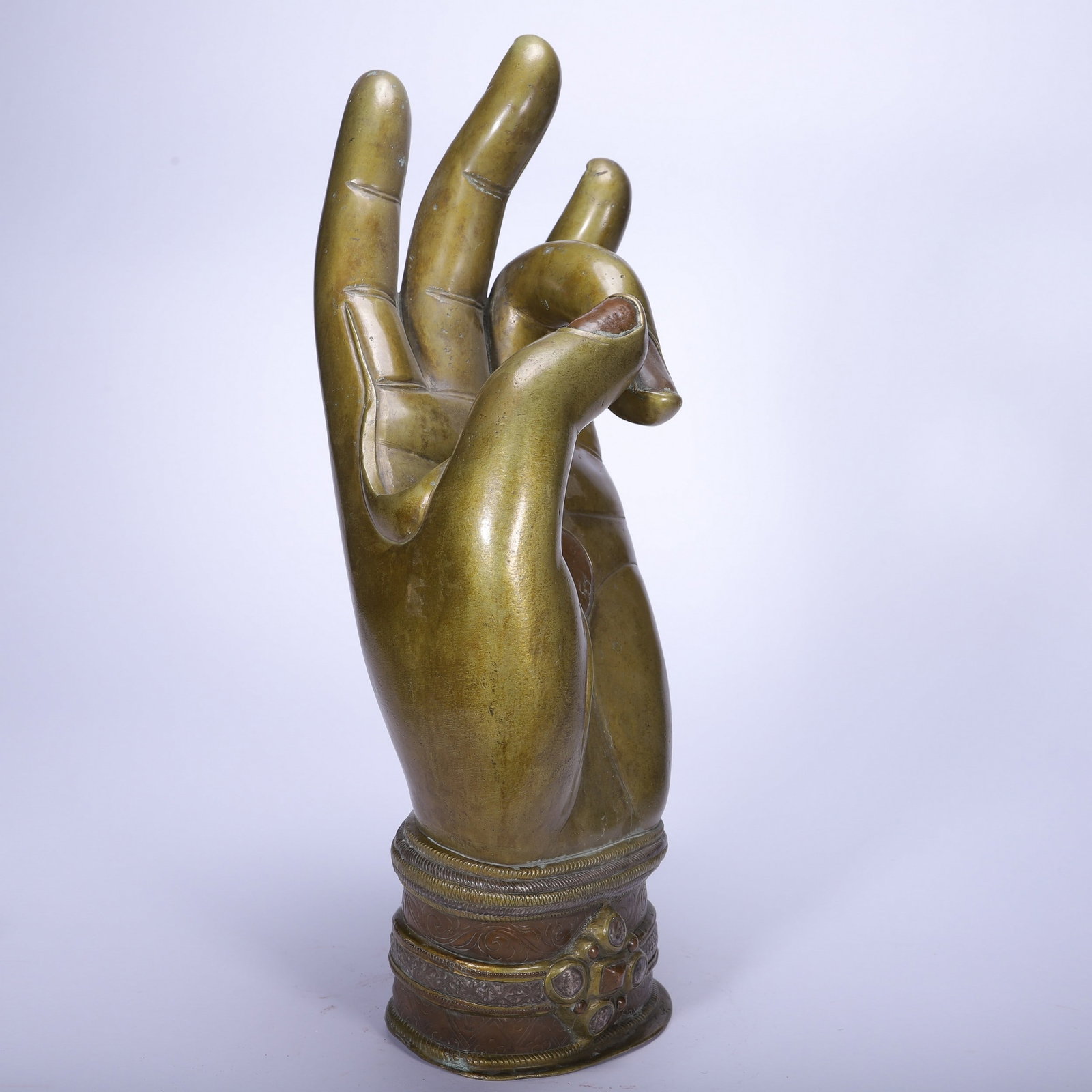 A BRONZE BUDDHA HAND - 5