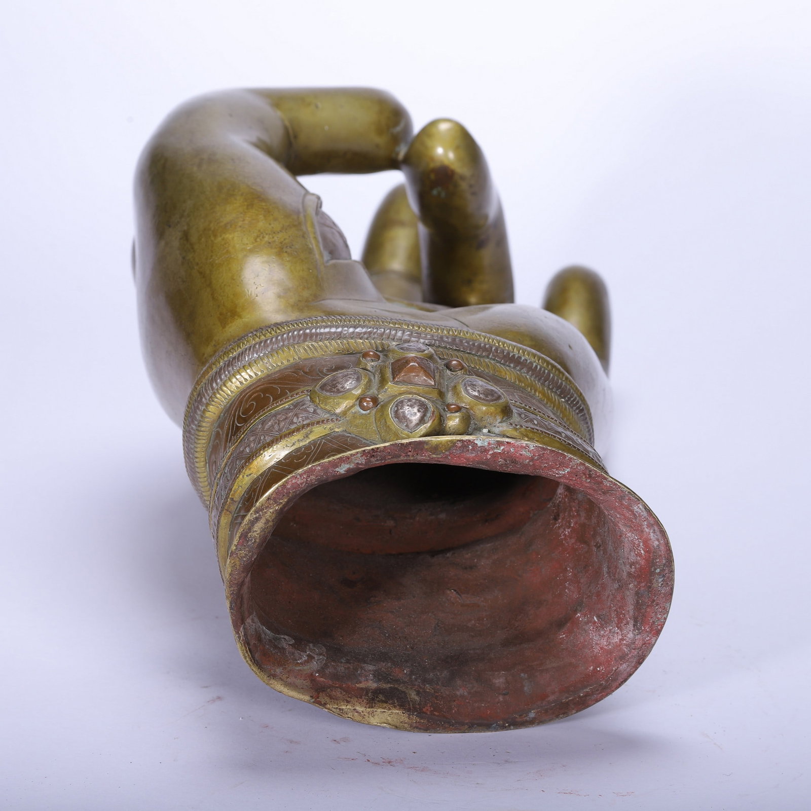A BRONZE BUDDHA HAND - 9