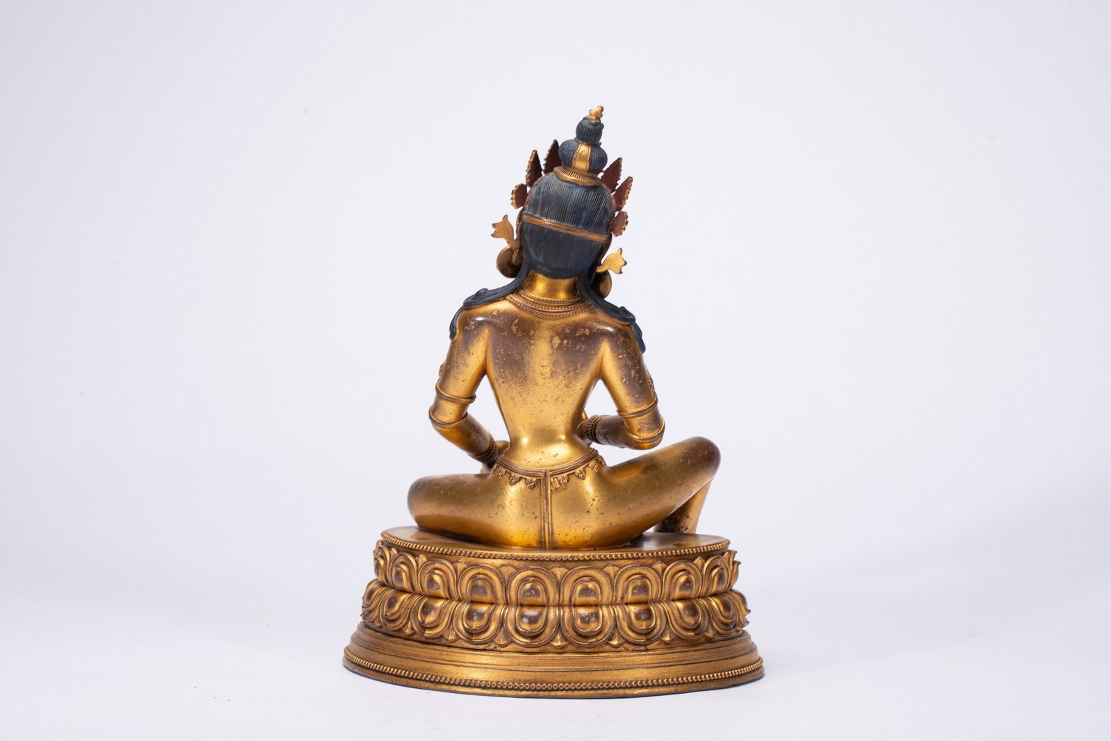 A COPPER GILDED BUDDHA STATUE - 8