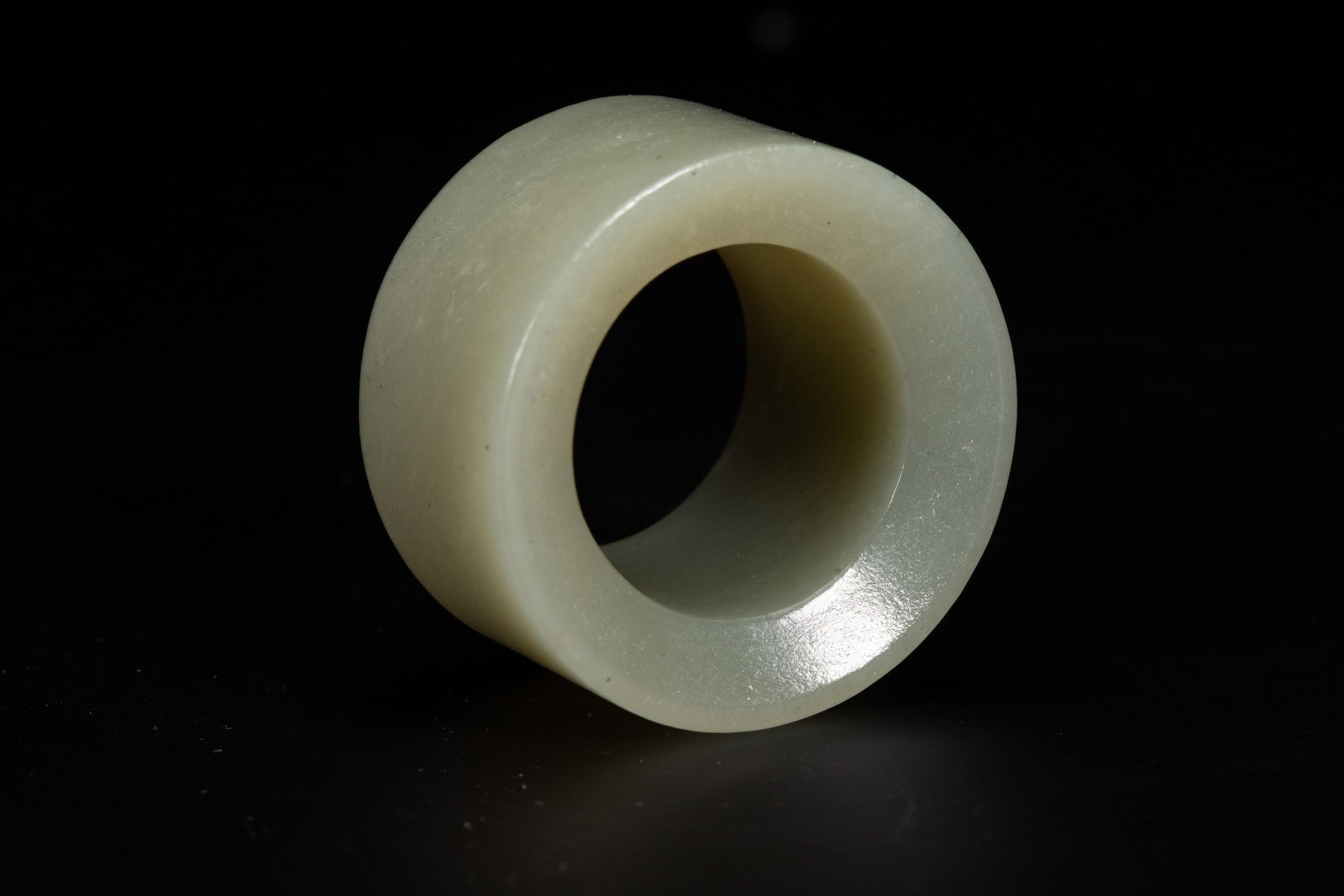 A JADE FINGERSTALL - 5