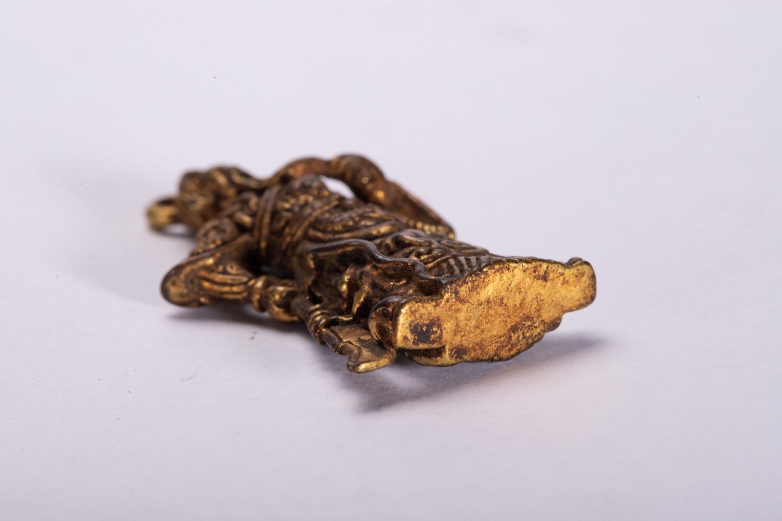 A COPPER GILDED BUDDHA STATUE - 3