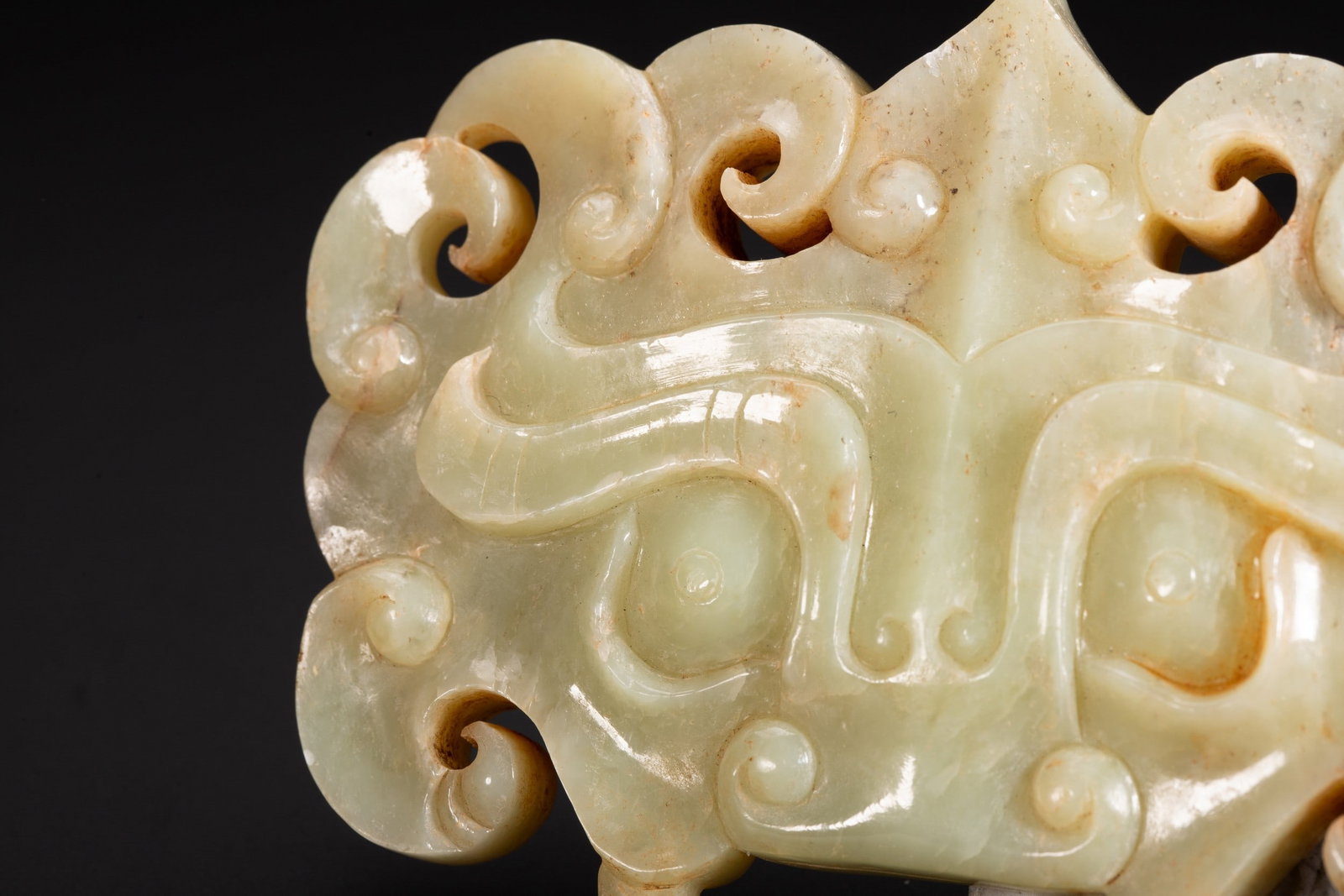 A JADE PENDANT - 6