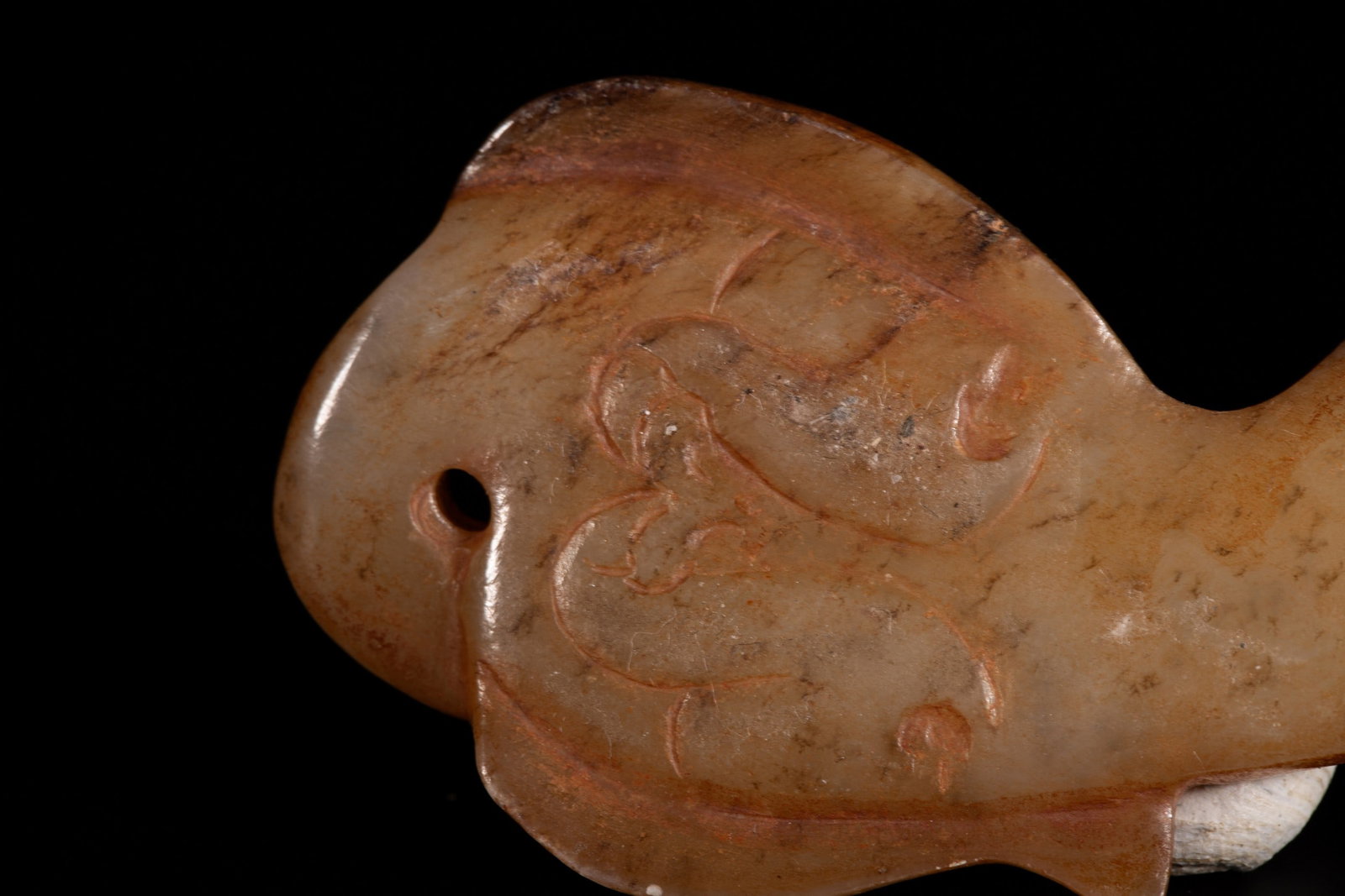 A JADE PENDANT - 5