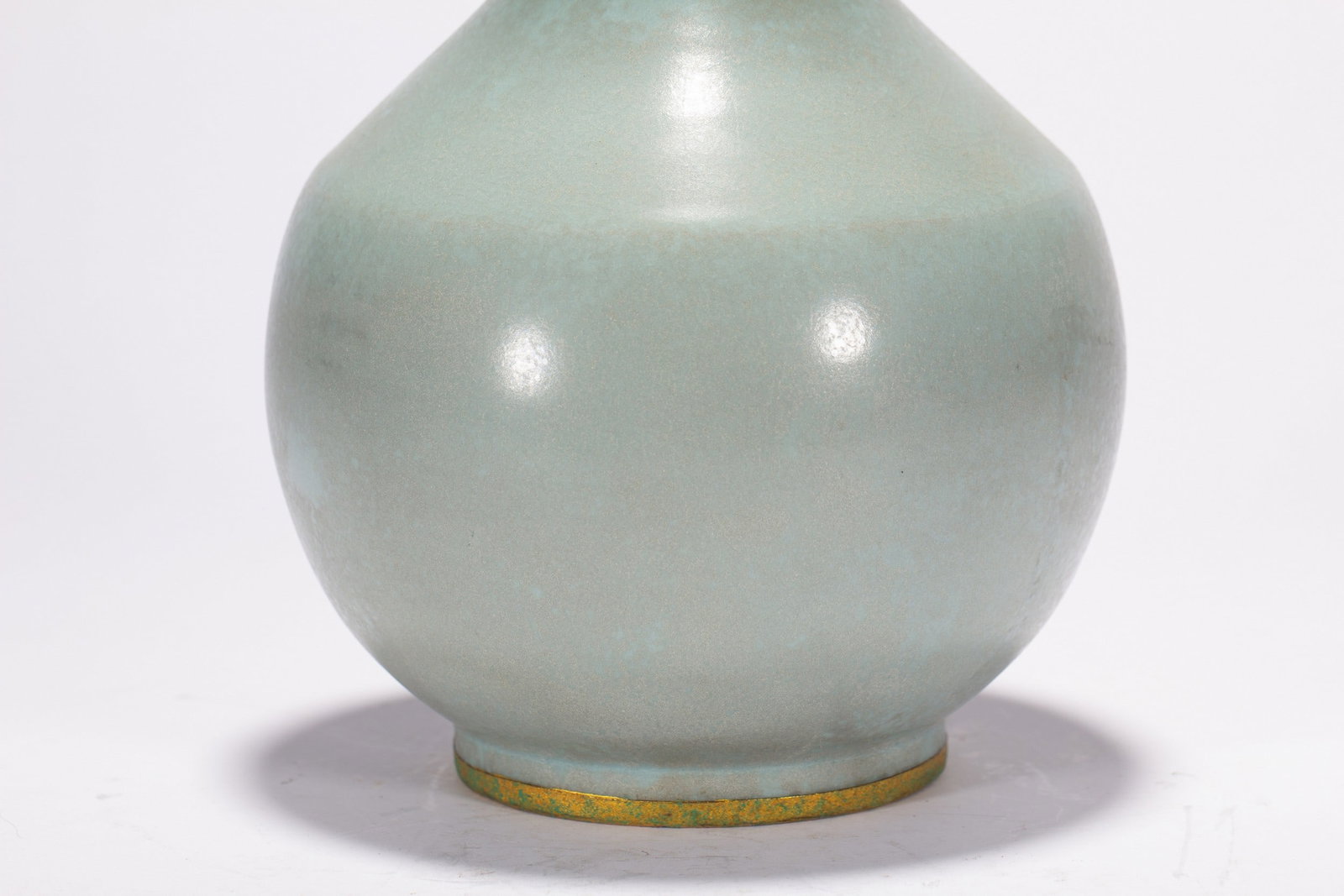 A RU VASE - 3