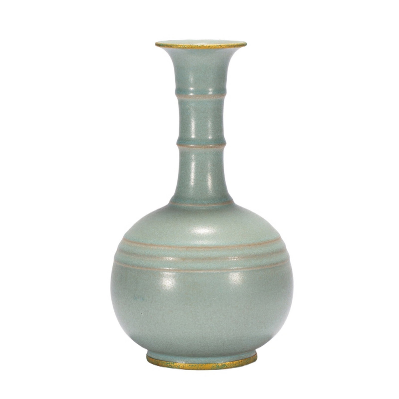 A RU VASE: 汝窑瓶 A Ru vase Ht.26cm