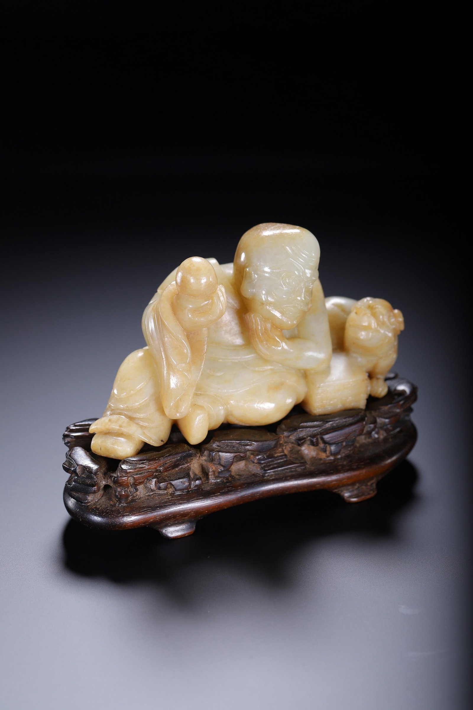 A JADE FIGURE - 5