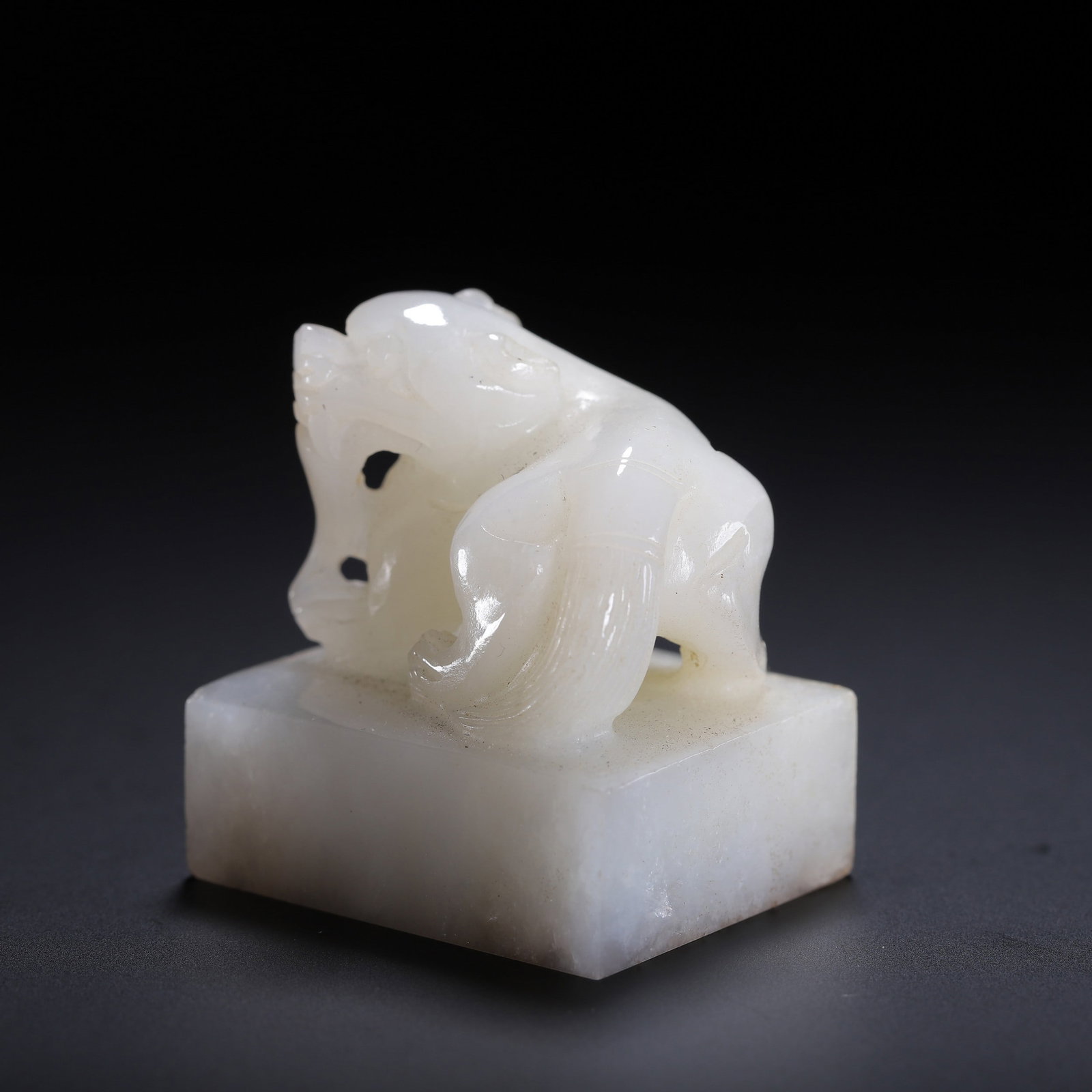 A JADE SEAL - 7