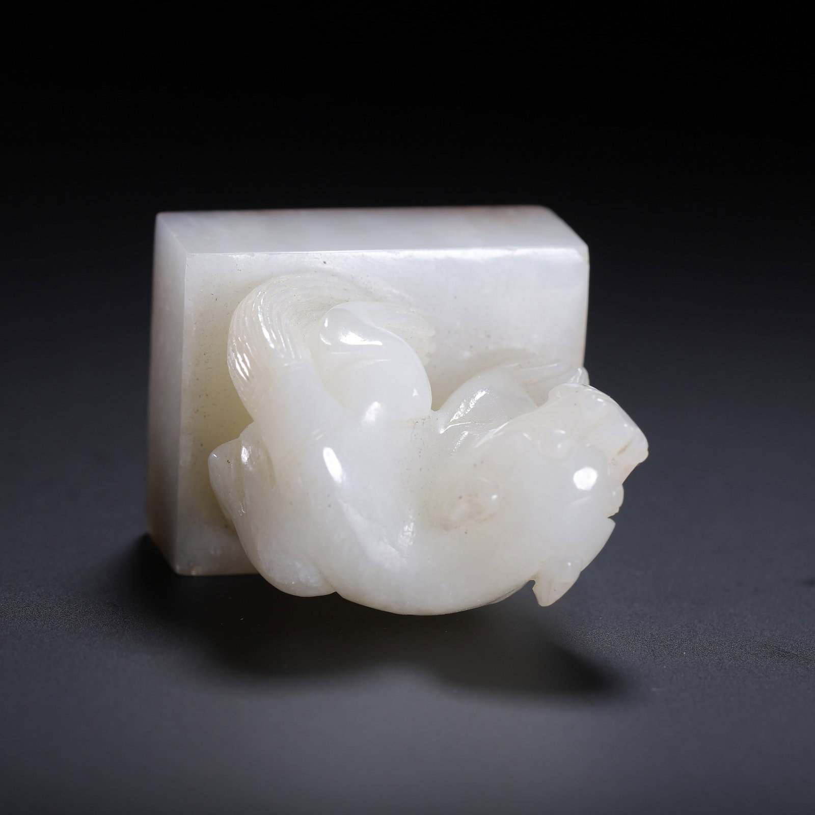 A JADE SEAL - 8