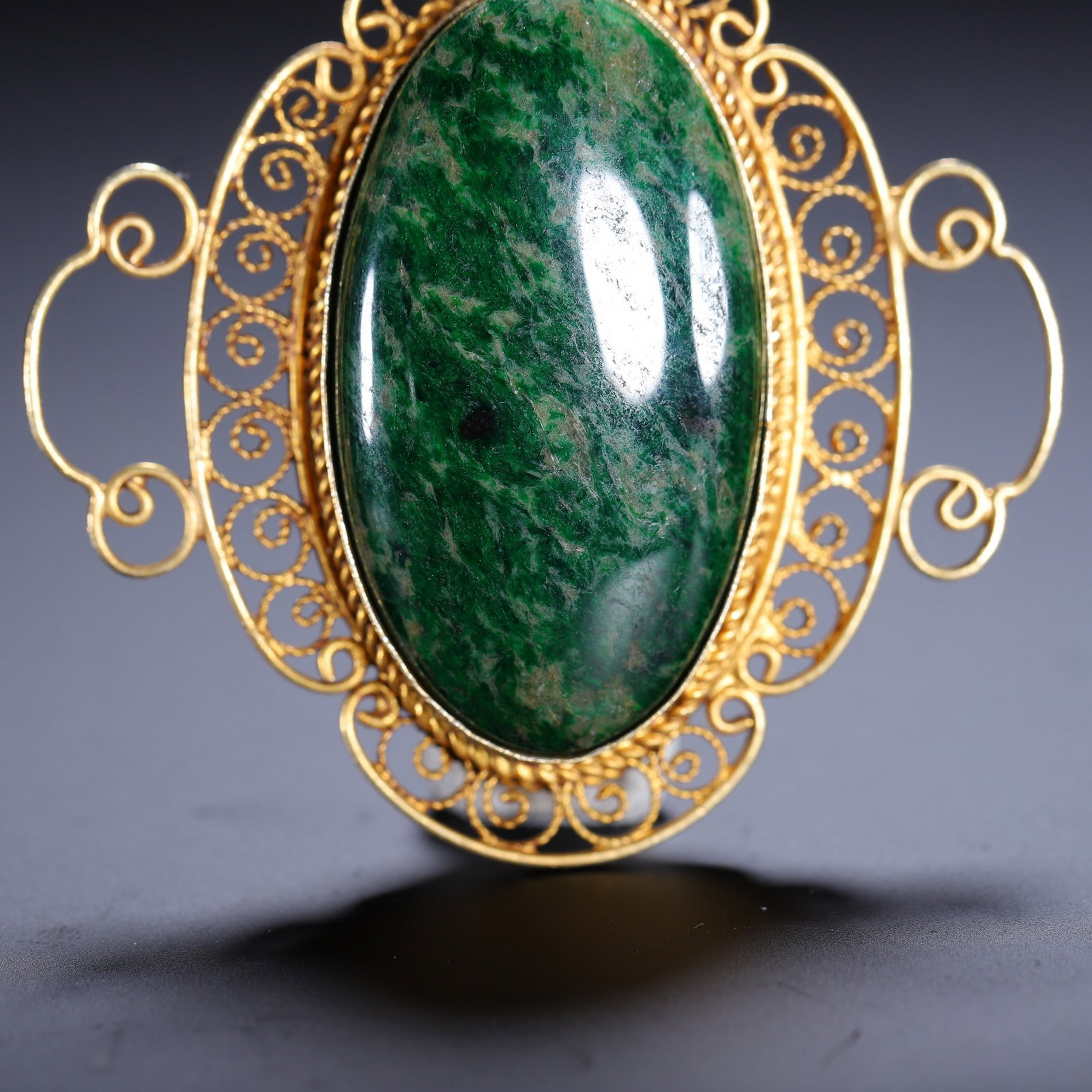 A JADE PENDANT - 5
