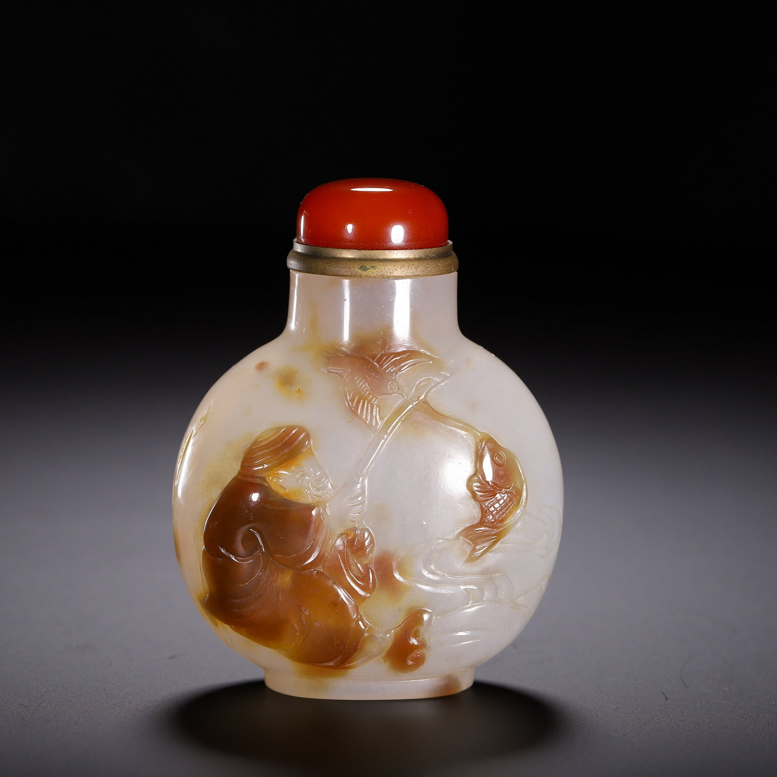 A AGATE SNUFF BOTTLE (1 of 9)