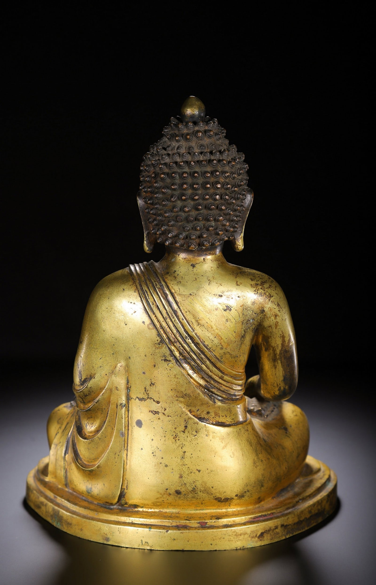 A COPPER GILDED BUDDHA STATUE - 8