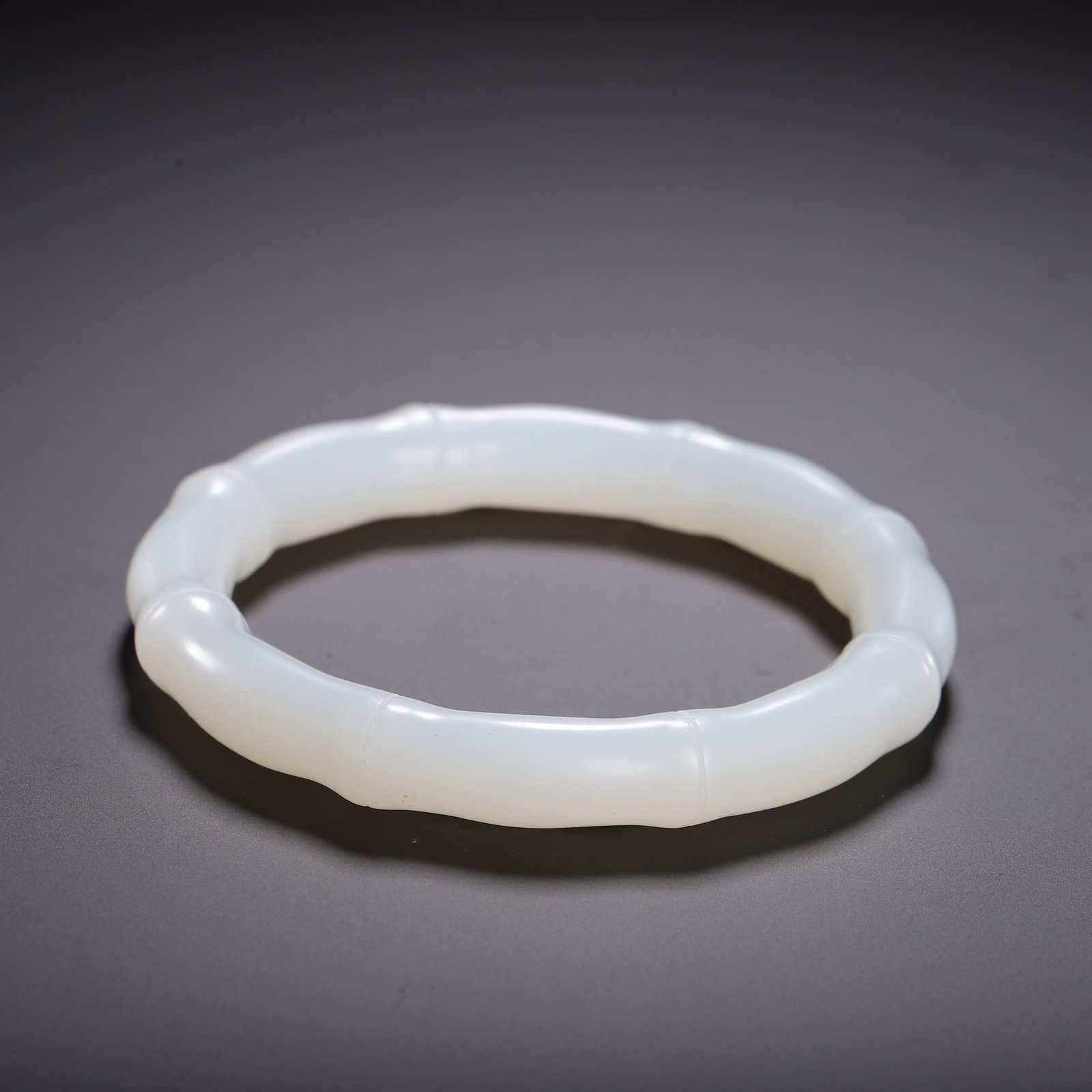 A JADE BRACELET - 9