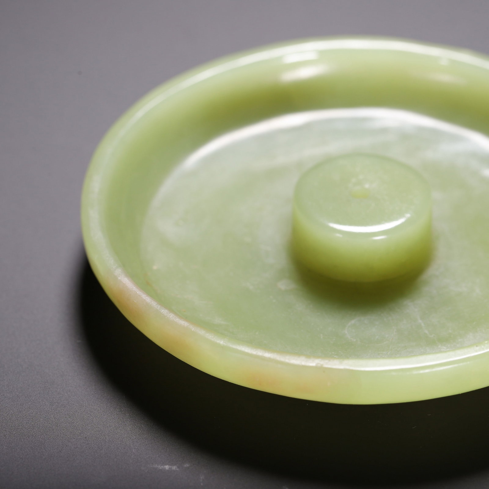 A JADE INCENSE HOLDER - 7