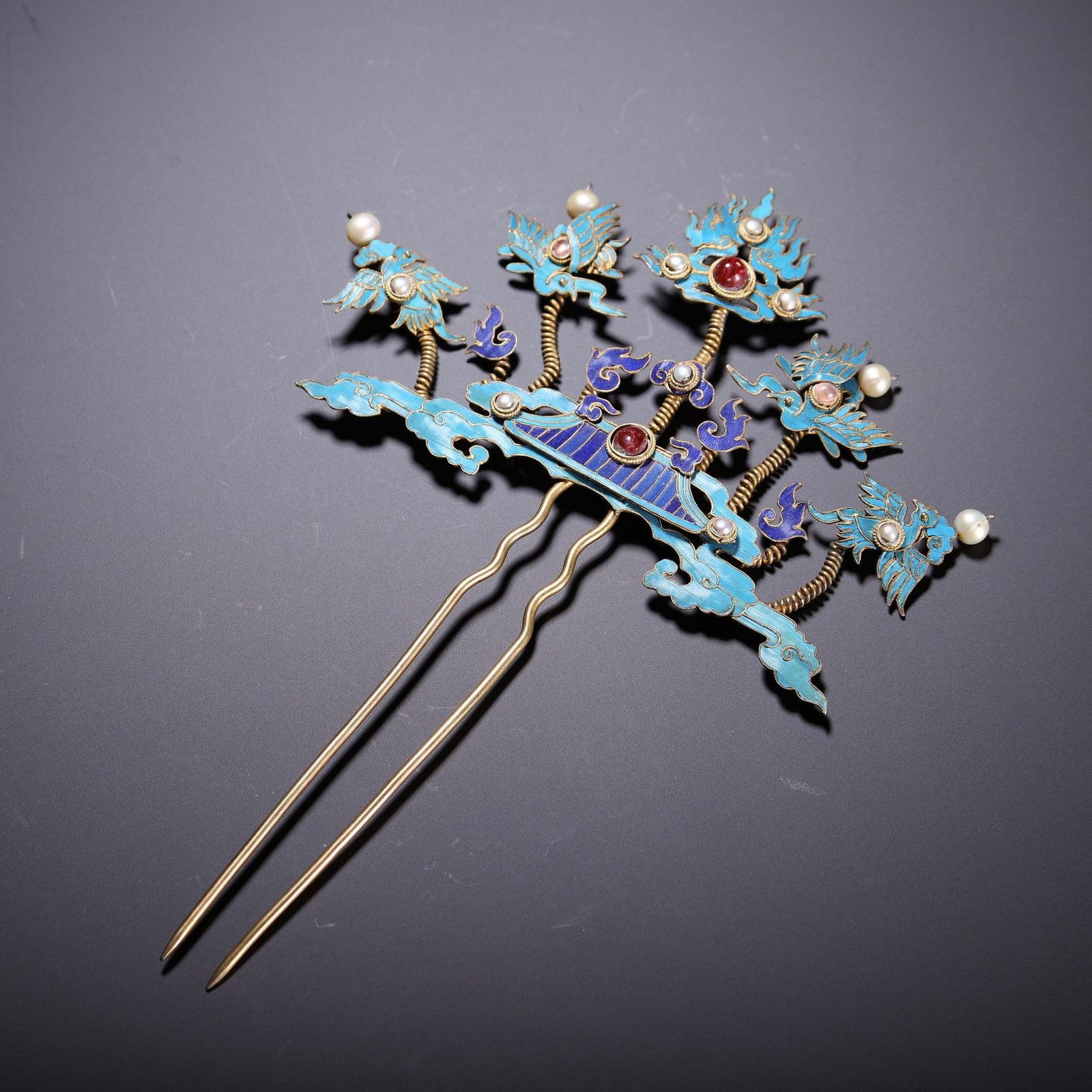 A SILVER HAIRPIN - 5