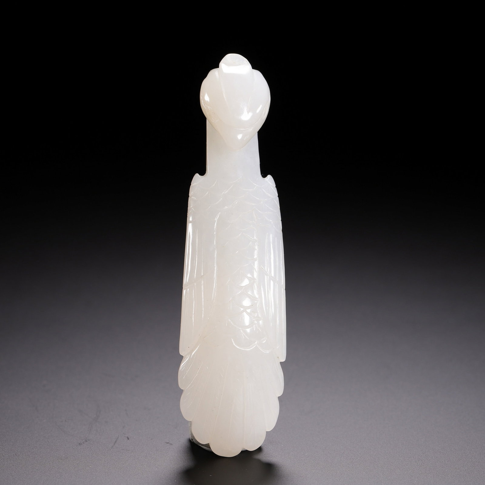 A JADE BELT HOOK (1 of 9)