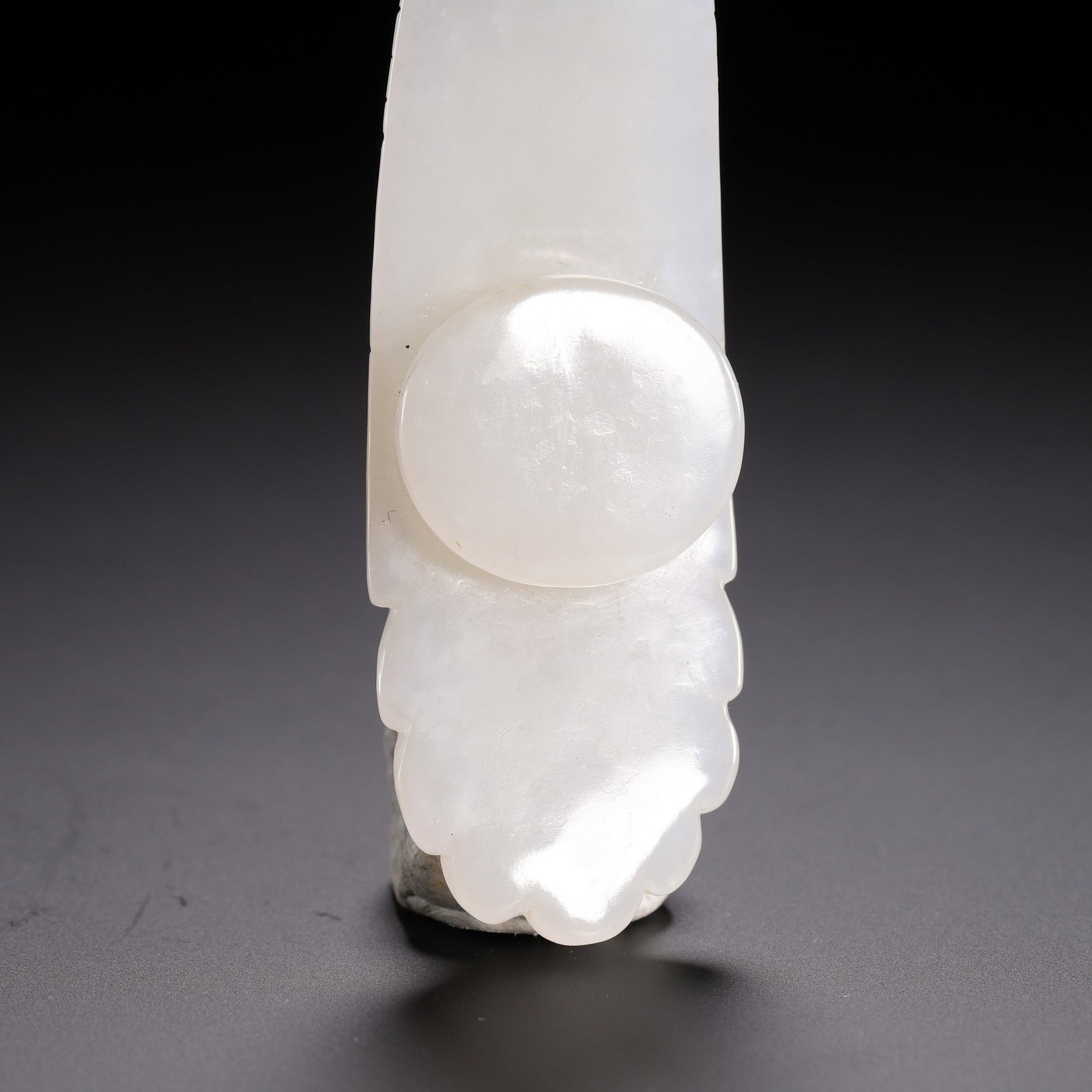 A JADE BELT HOOK - 5
