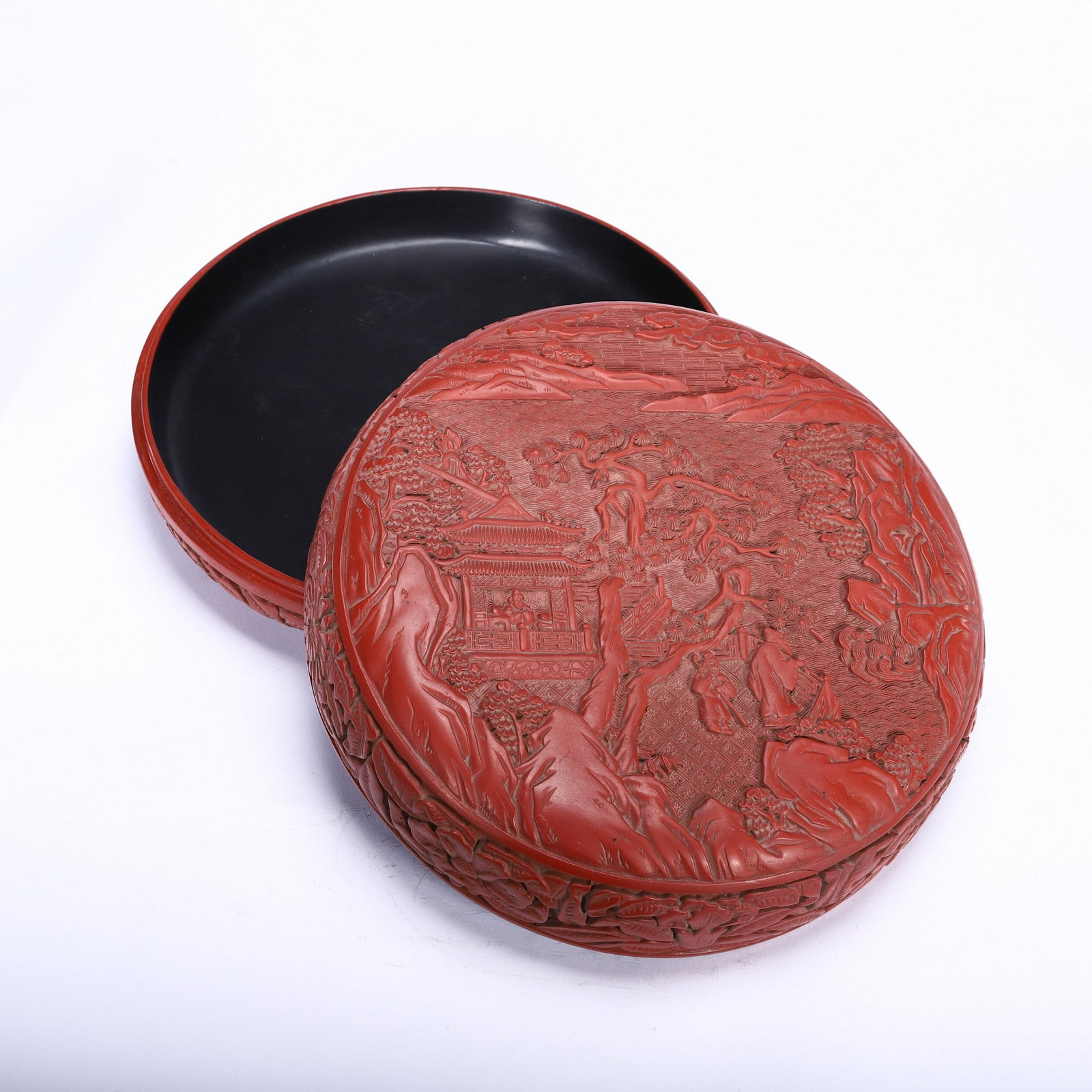 A CARVED LACQUERWARE BOX - 5
