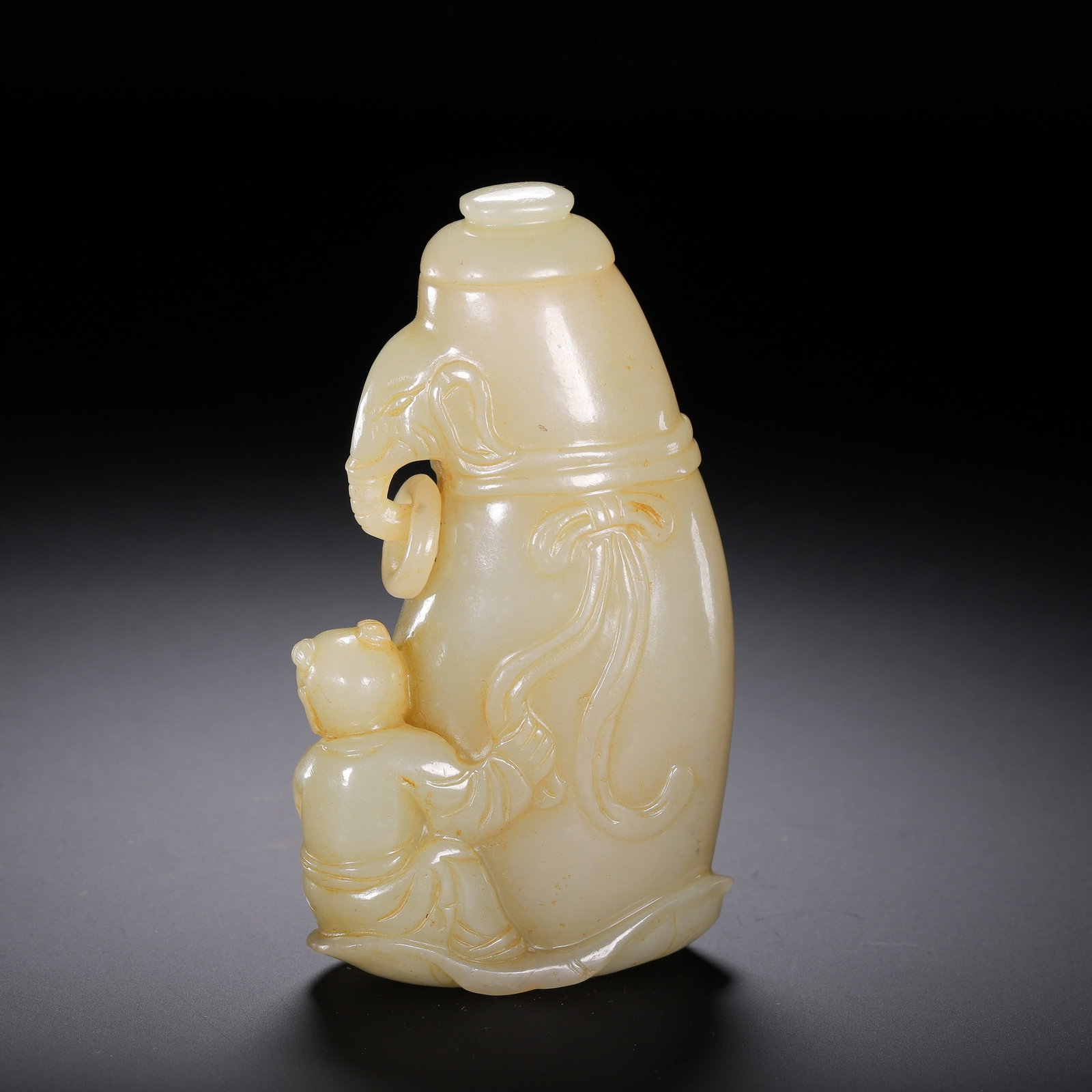 A JADE VASE - 5