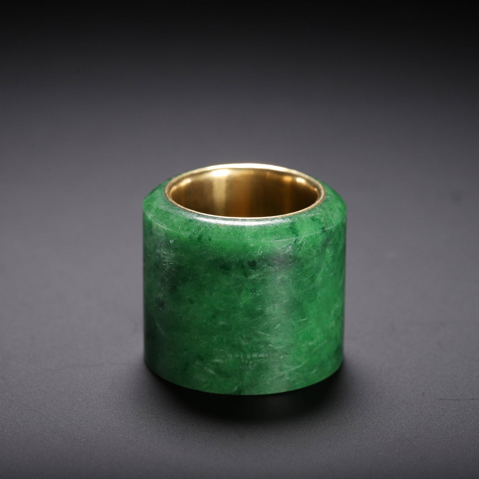 A JADE FINGERSTALL - 3