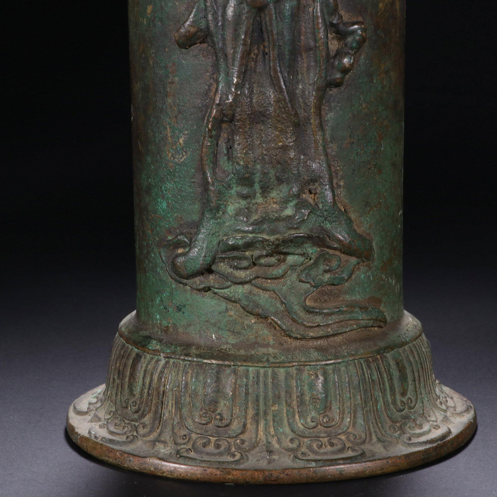 A COPPER VASE - 3