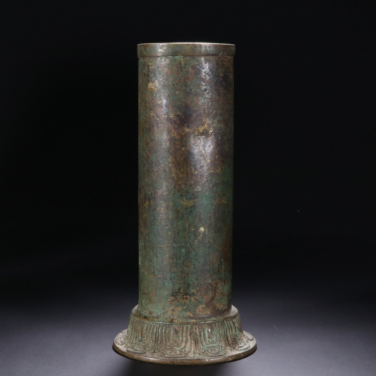 A COPPER VASE - 4