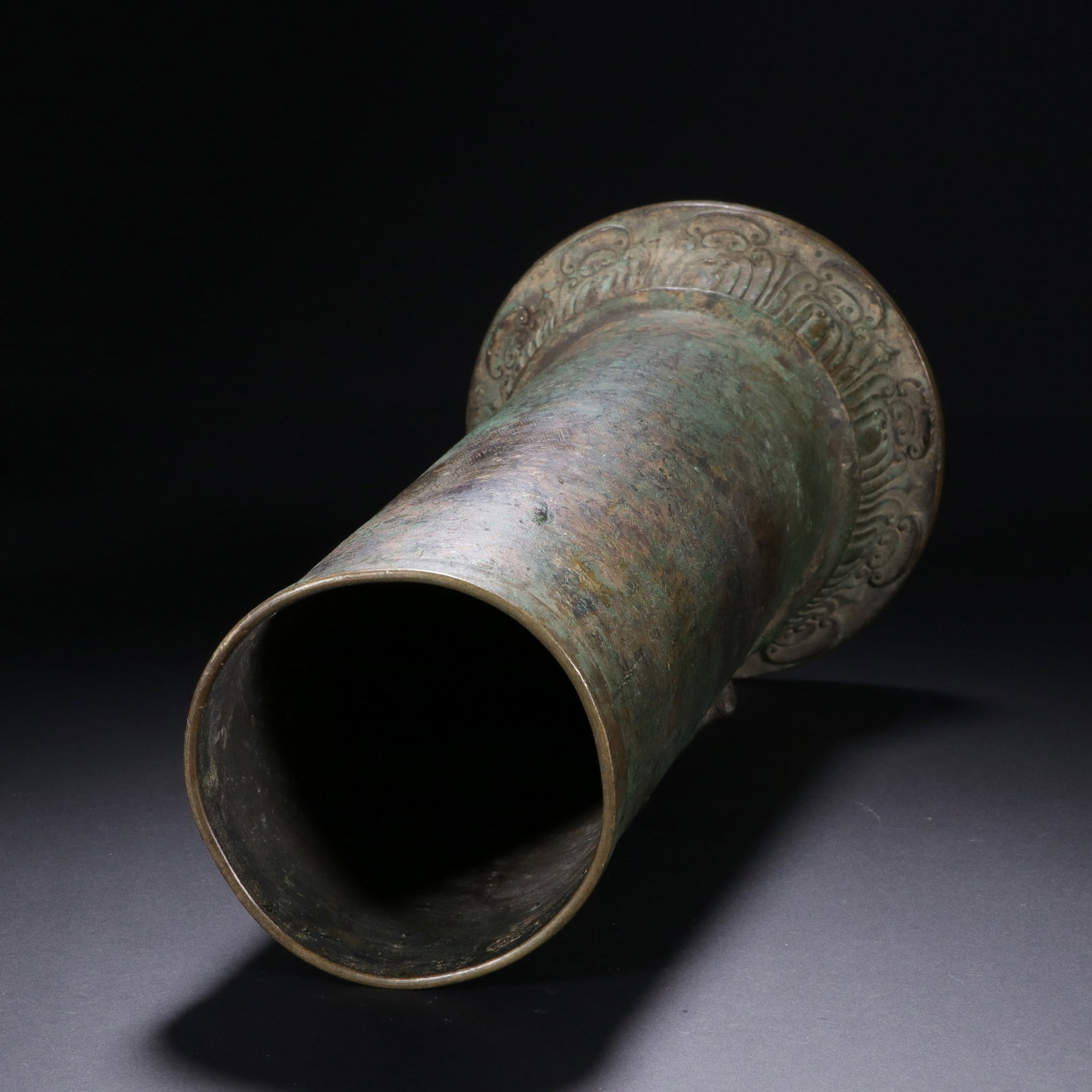A COPPER VASE - 5