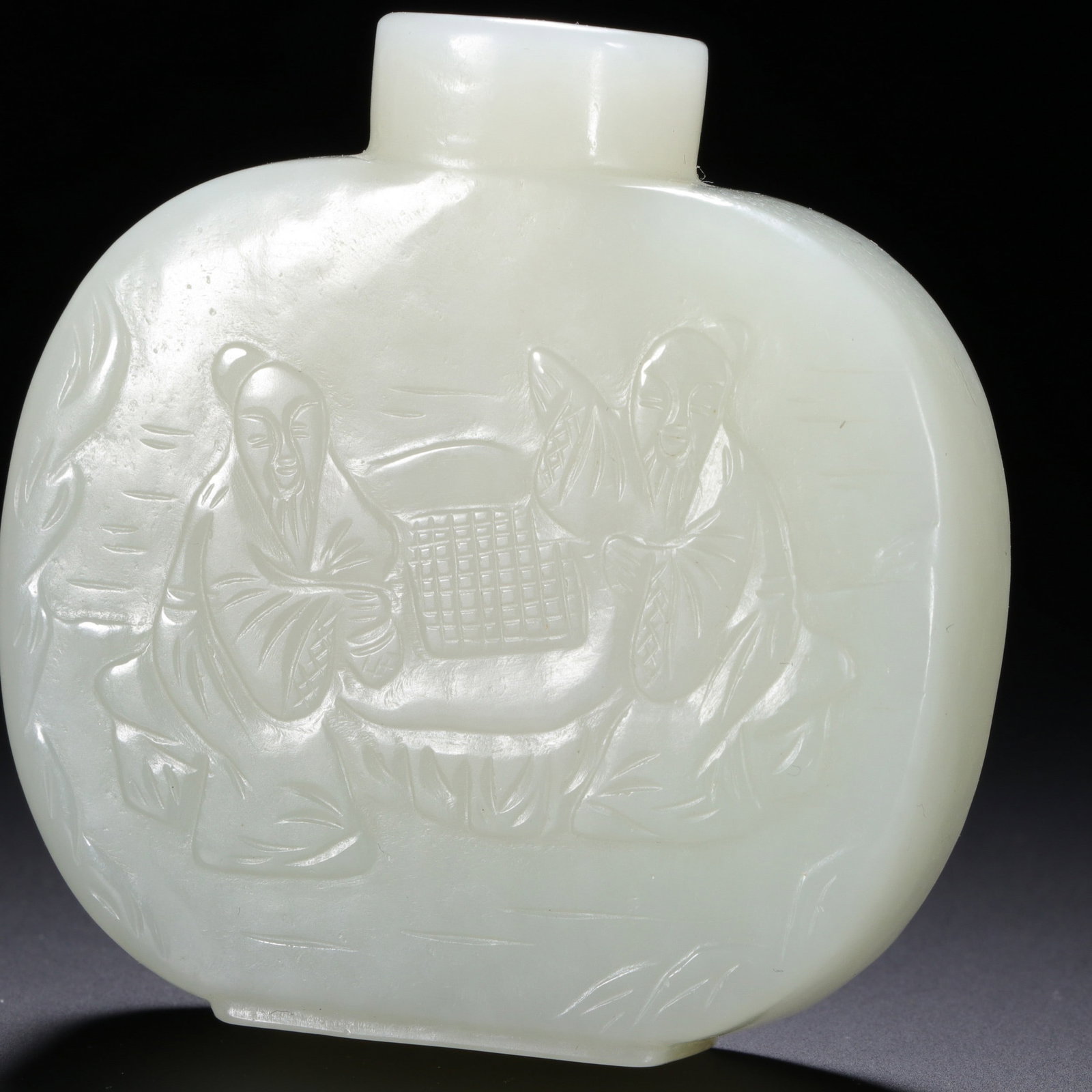 A JADE SNUFF BOTTLE - 3