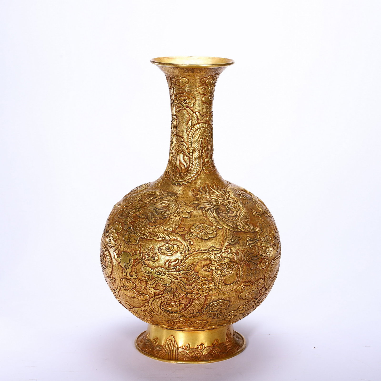 A COPPER GILDED VASE: 铜鎏金龙纹赏瓶 A copper gilded vase Ht.31cm