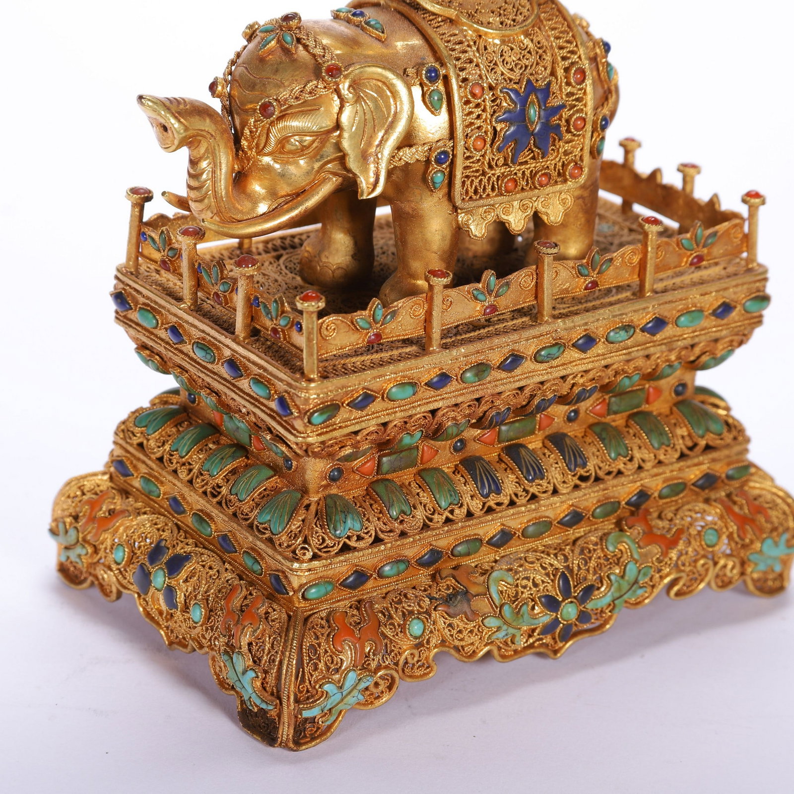 A SILVER GILDED ORNAMENT - 6