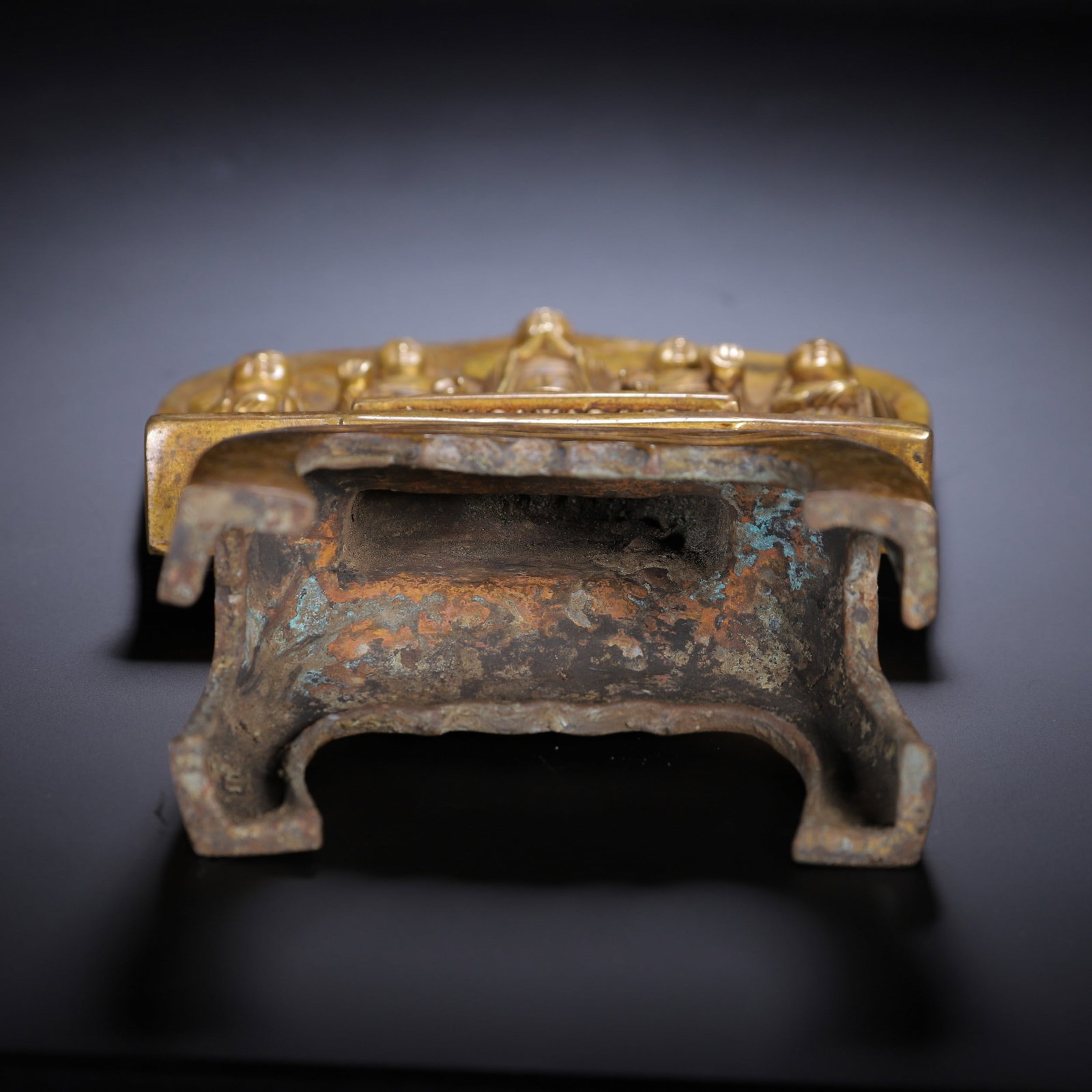 A COPPER GILDED BUDDHA STATUE - 9