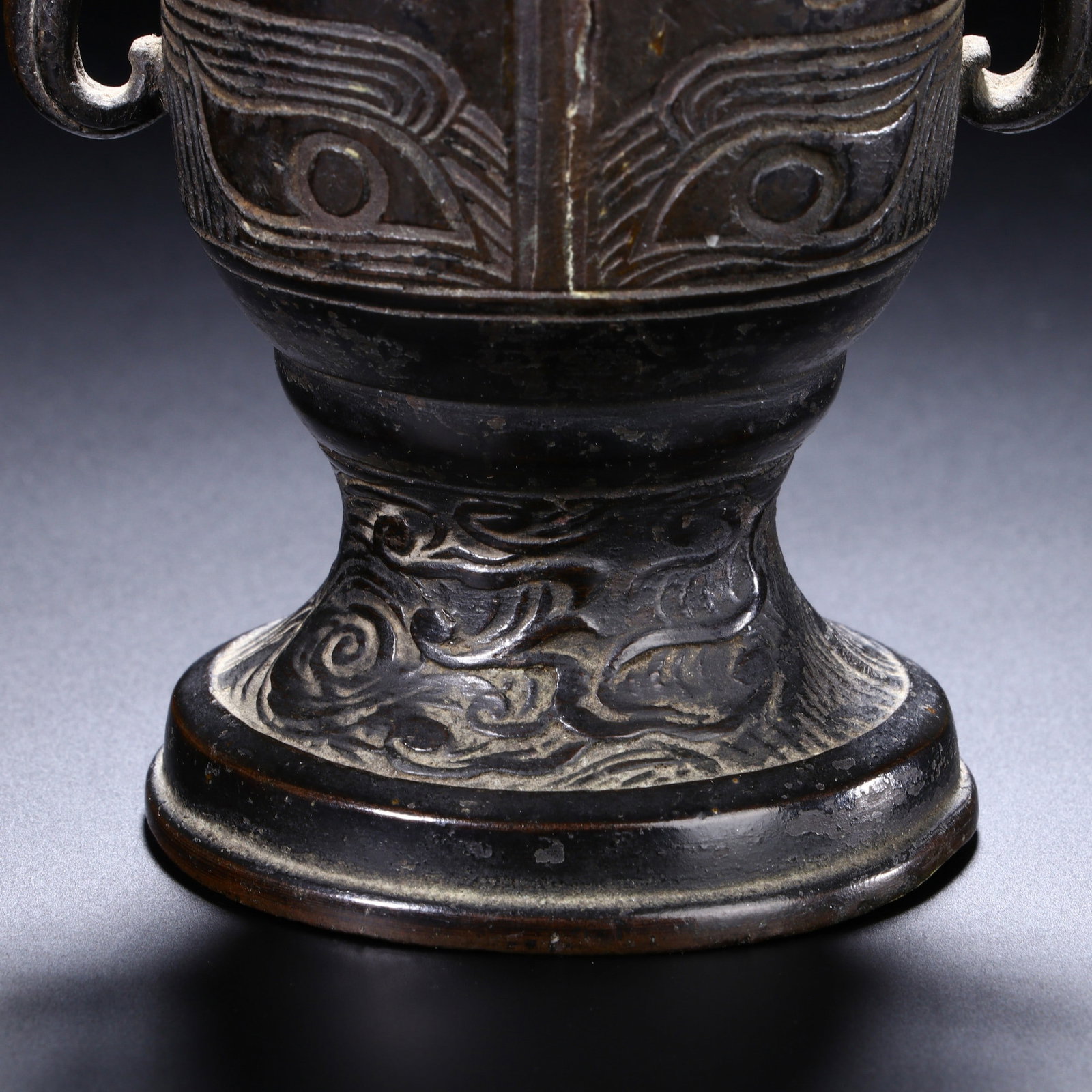 A COPPER BEAST VASE - 4