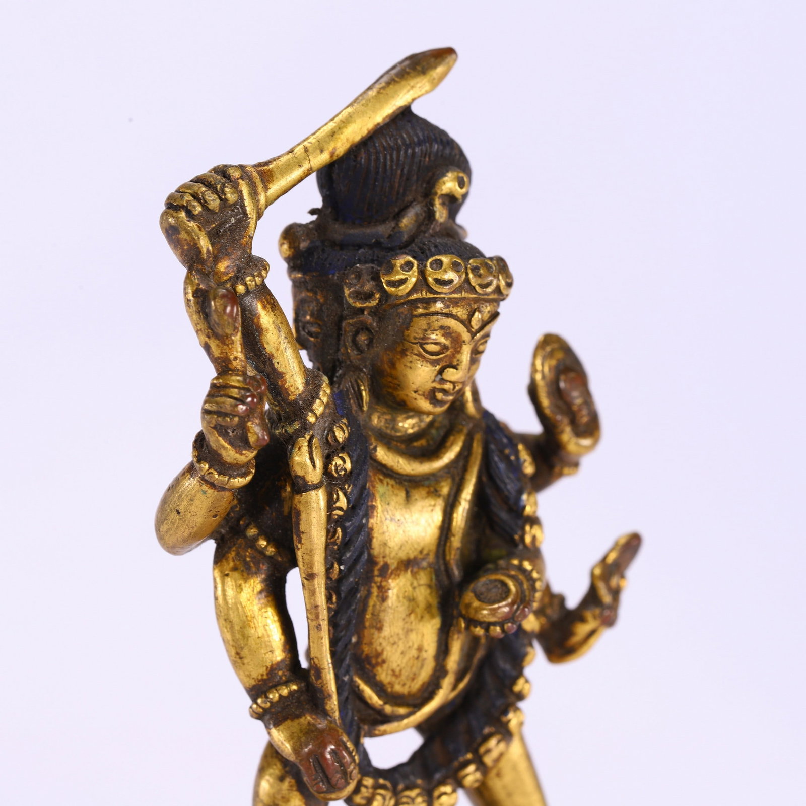 A COPPER GILDED BUDDHA STATUE - 5