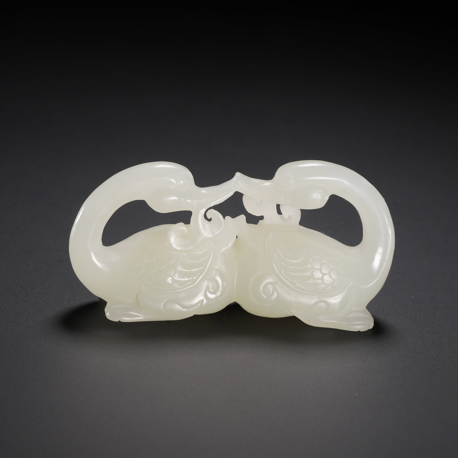 A JADE GOOSE: 和田玉鹅如意 A jade goose Lg.7.5cm
