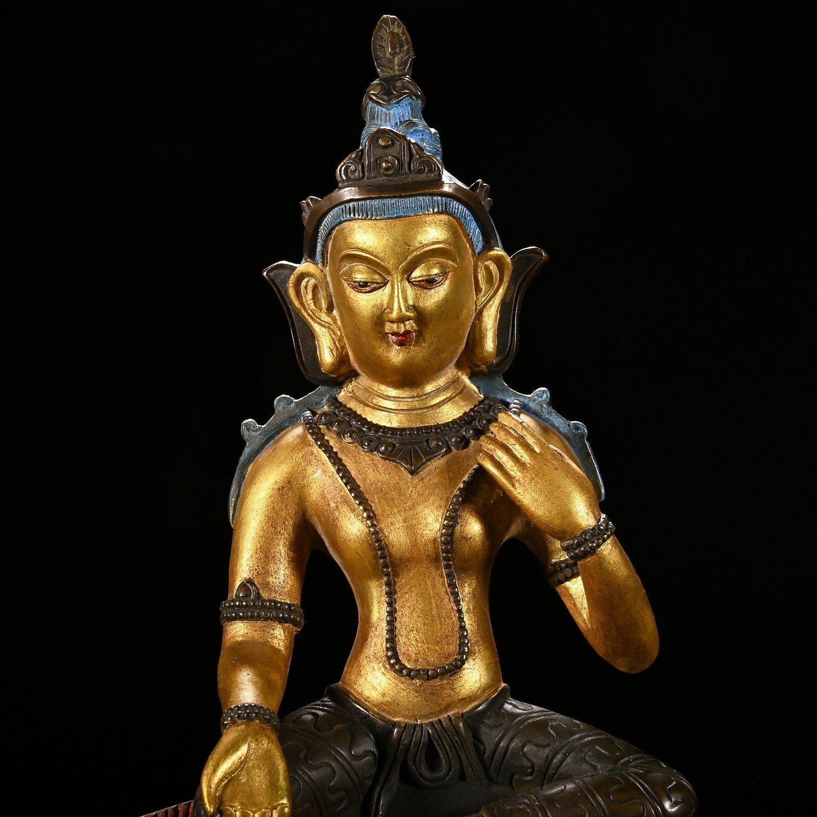 A COPPER GILDED BUDDHA STATUE - 2