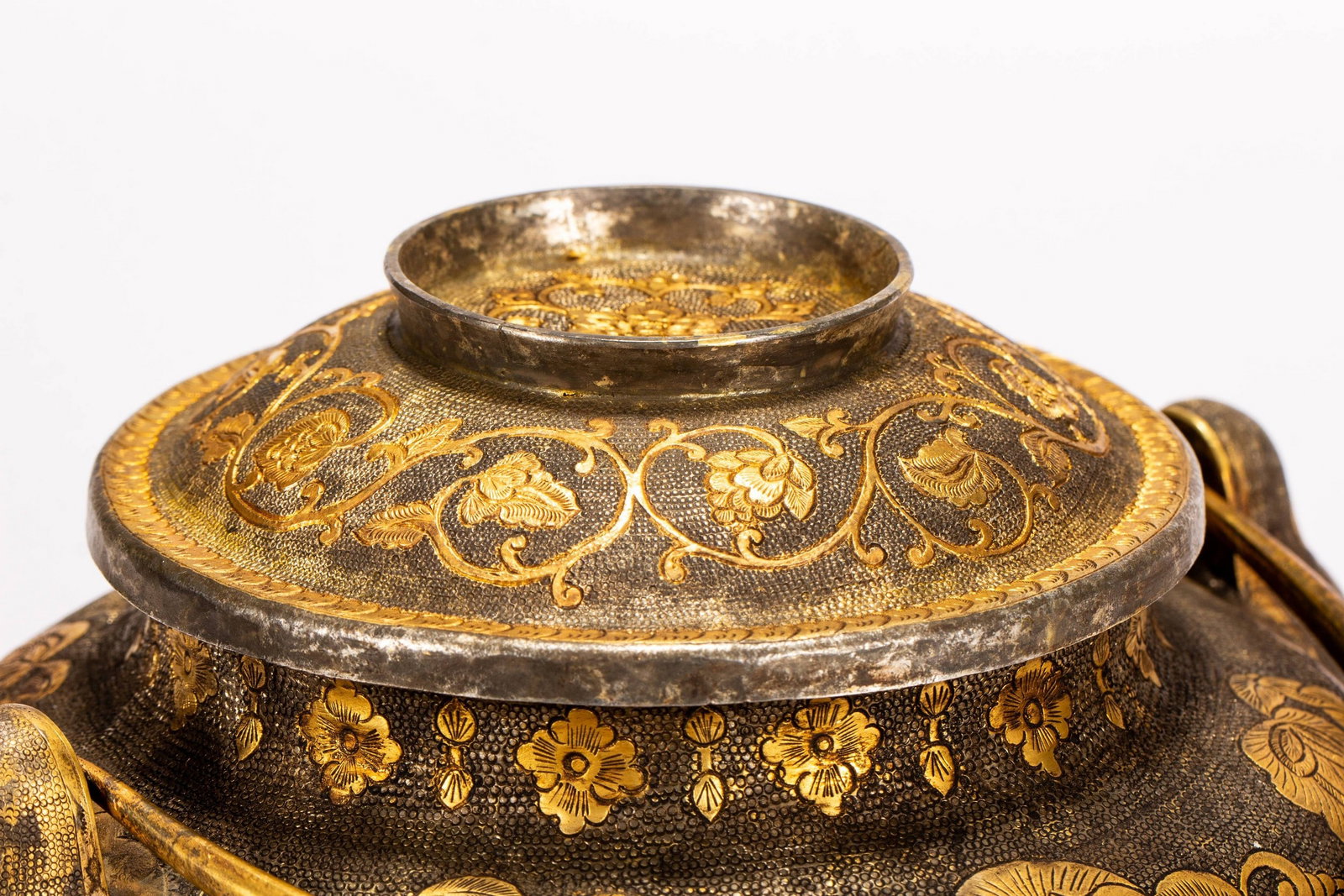 A COPPER GILDED POT - 6