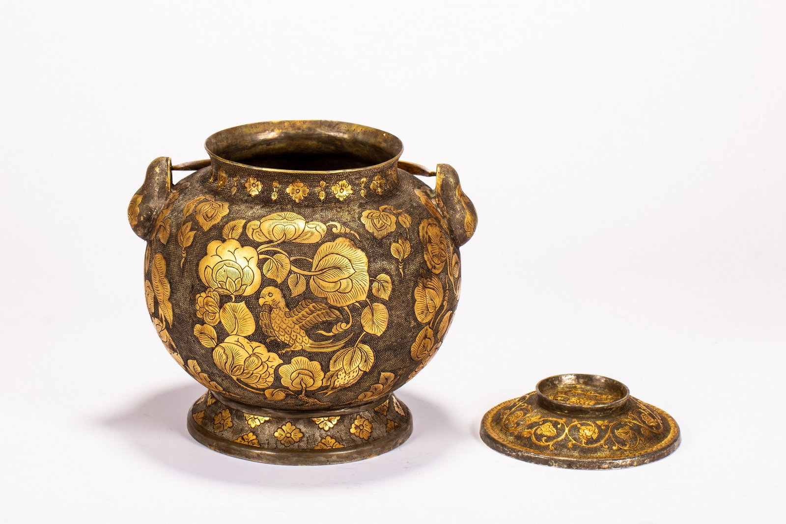 A COPPER GILDED POT - 7