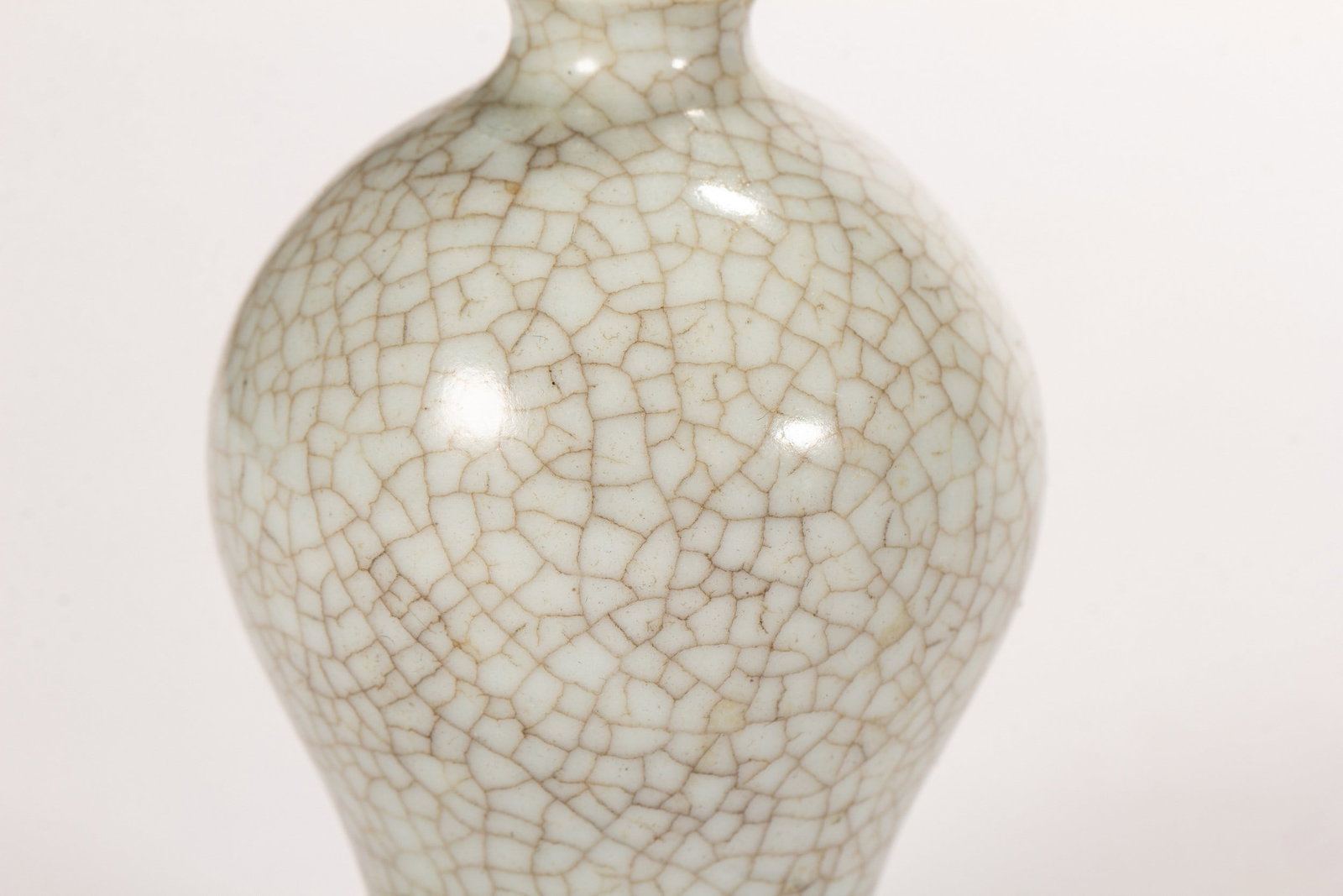 A SNUFF BOTTLE - 5