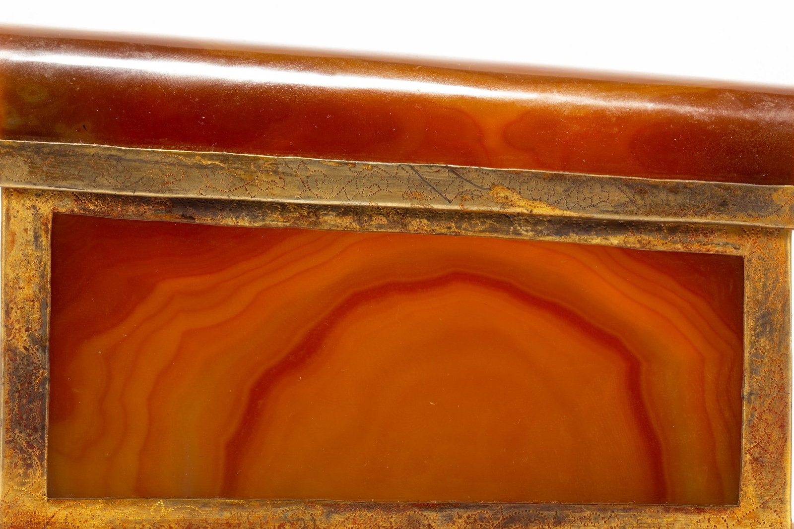 A AGATE - 4
