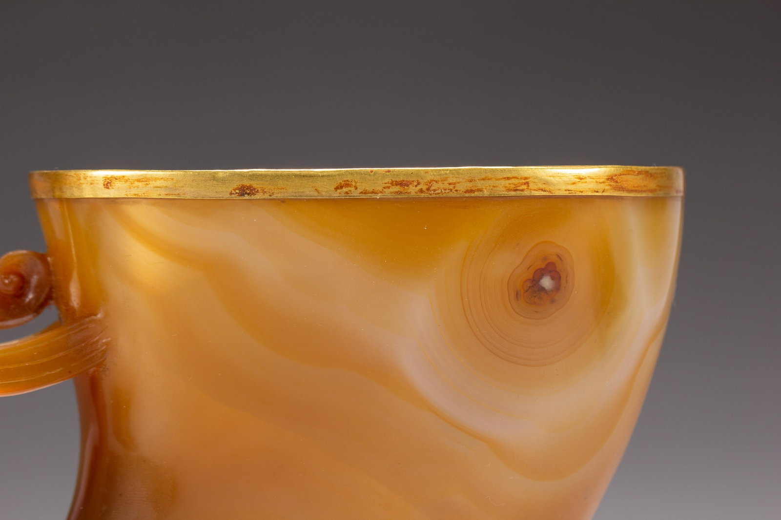 A AGATE CUP - 3