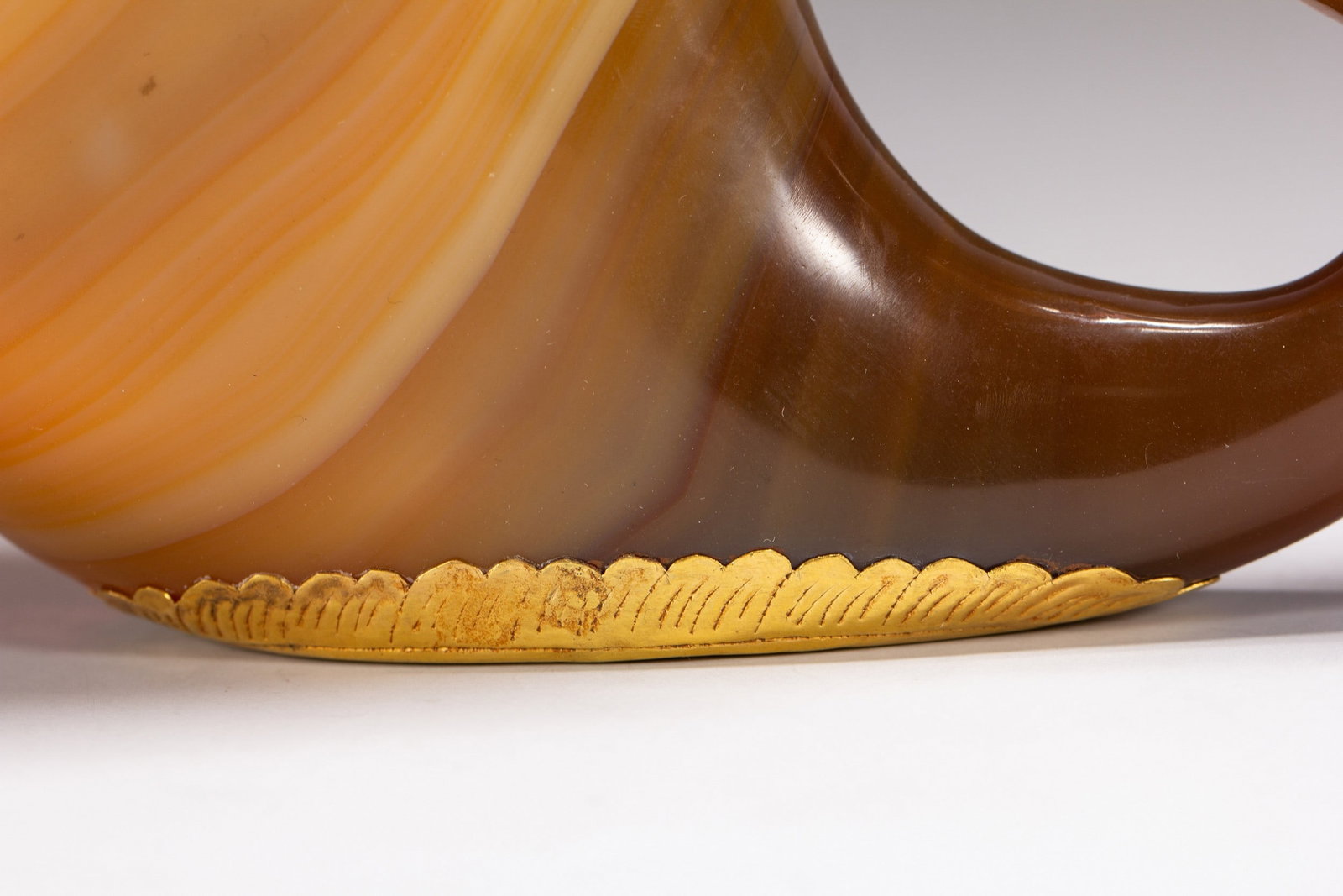 A AGATE CUP - 7