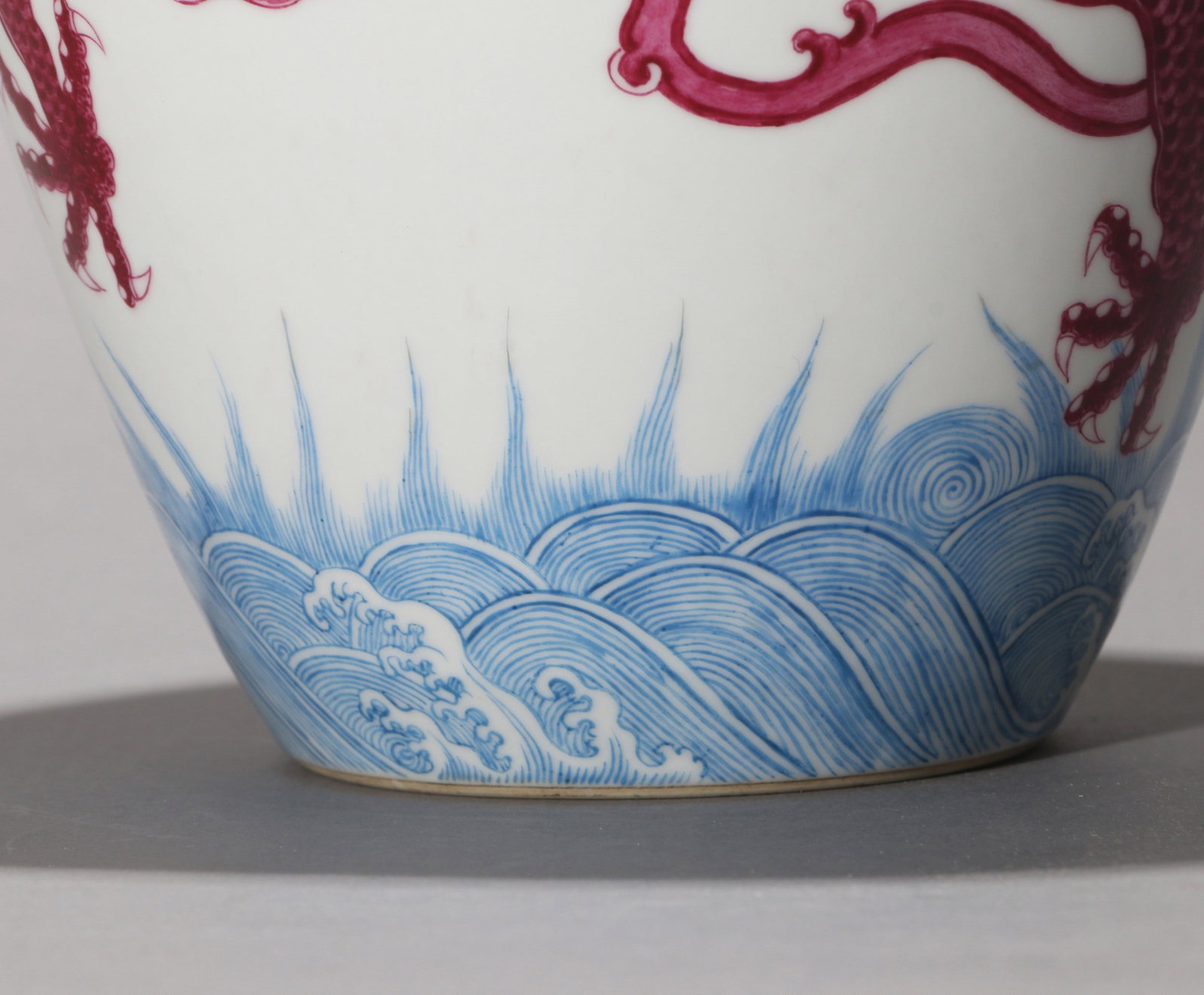A RUBY-RED GROUND DRAGON VASE - 5