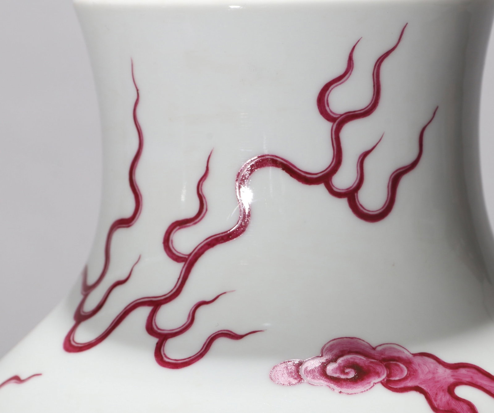 A RUBY-RED GROUND DRAGON VASE - 6