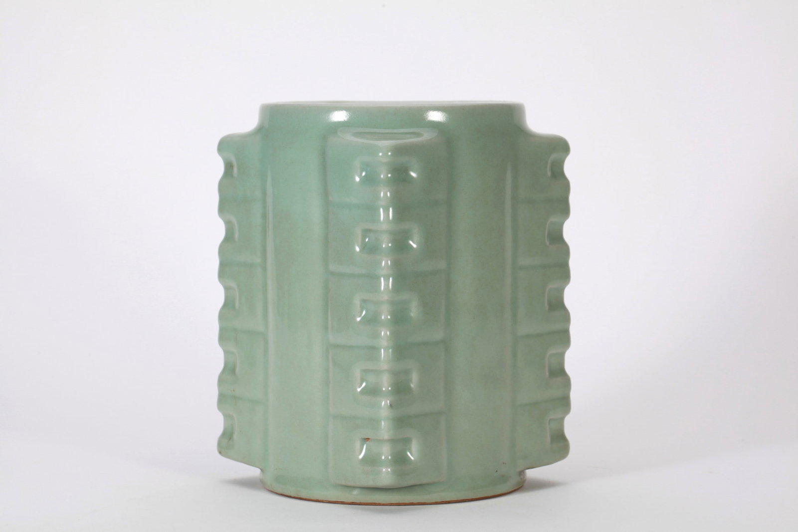 A LONGQUAN VASE - 7