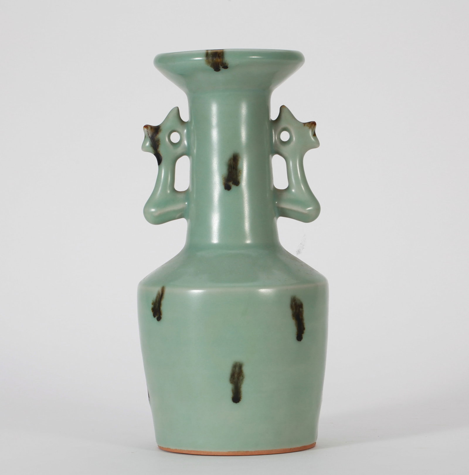 A LONGQUAN VASE - 5