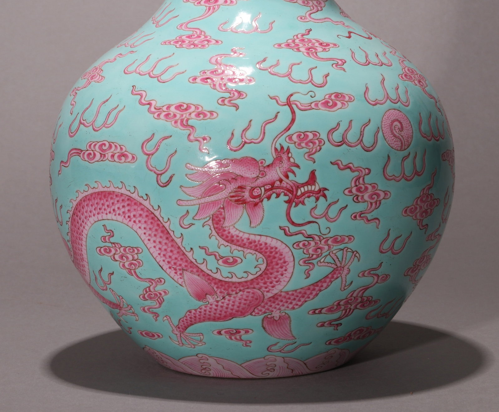 A TURQUOISE-GROUND RUBY ENAMEL DRAGON VASE - 6